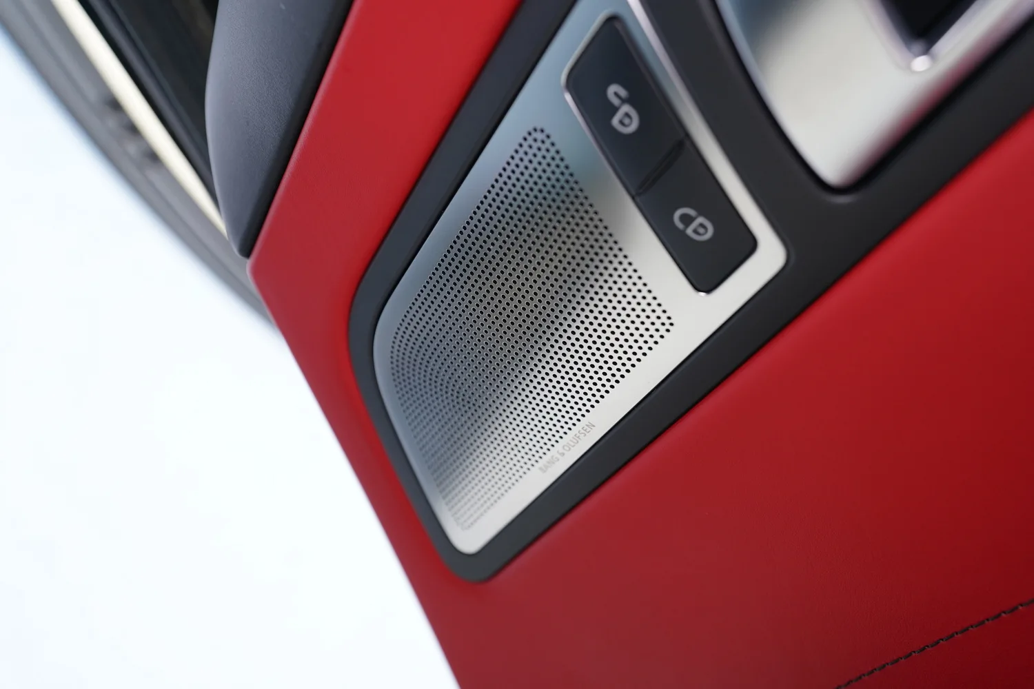 2011 Mercedes-AMG SLS, 8/15