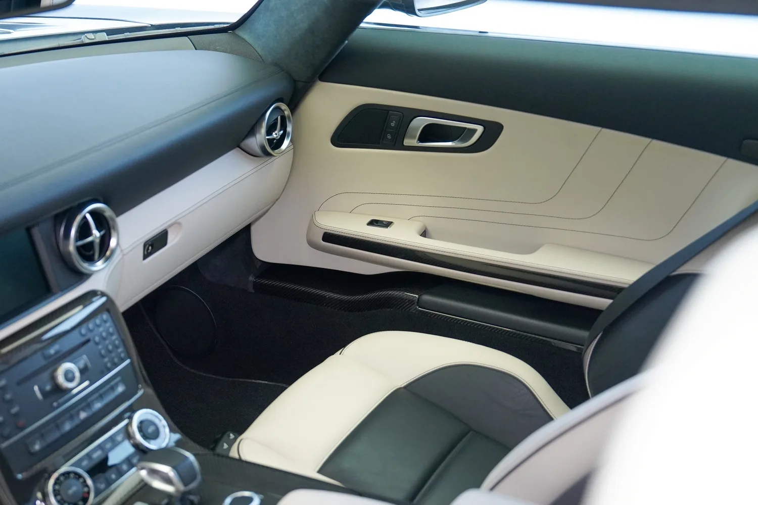 2011 Mercedes-AMG SLS, 7/14