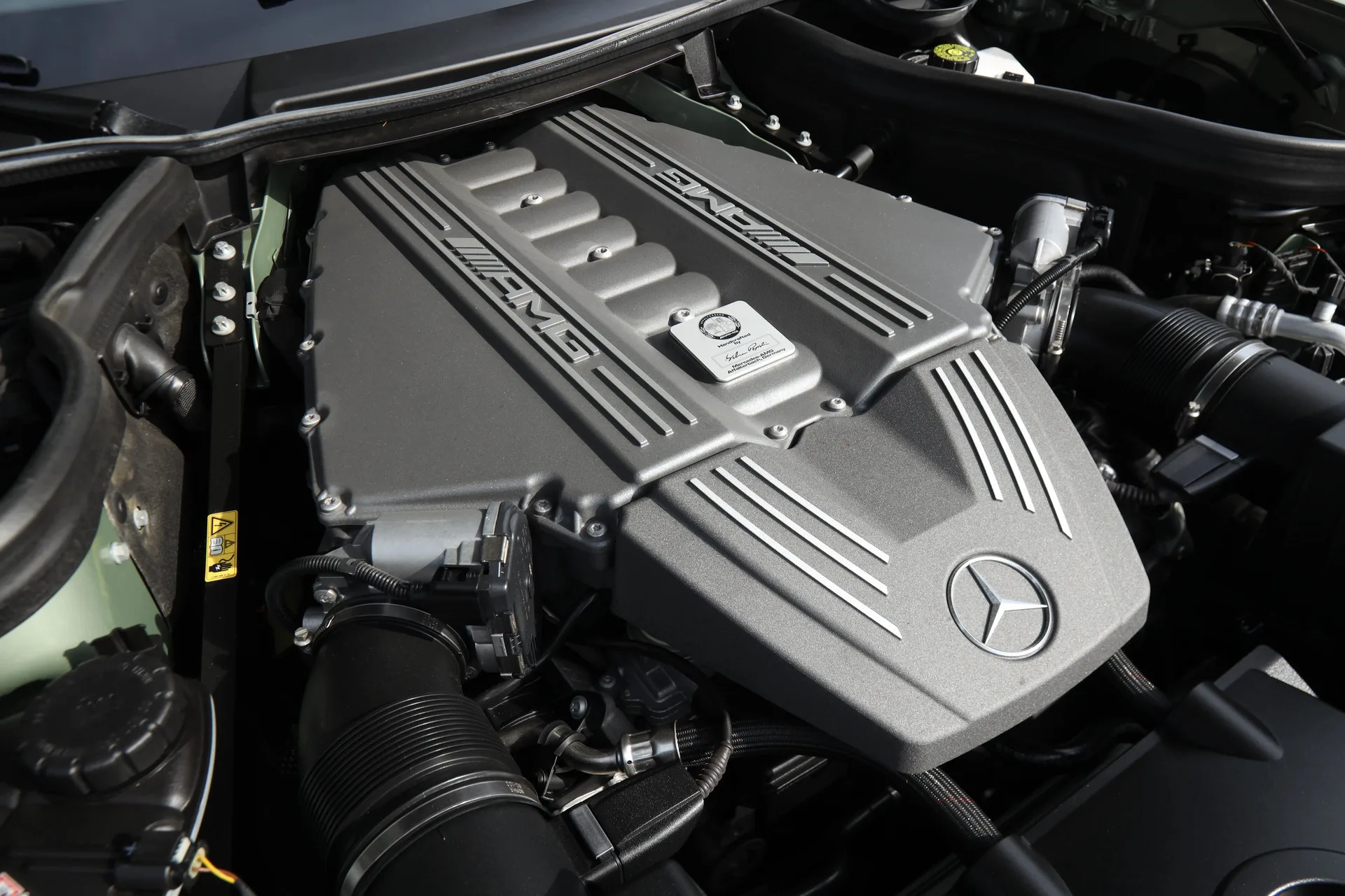 2011 Mercedes-AMG SLS, 4/30