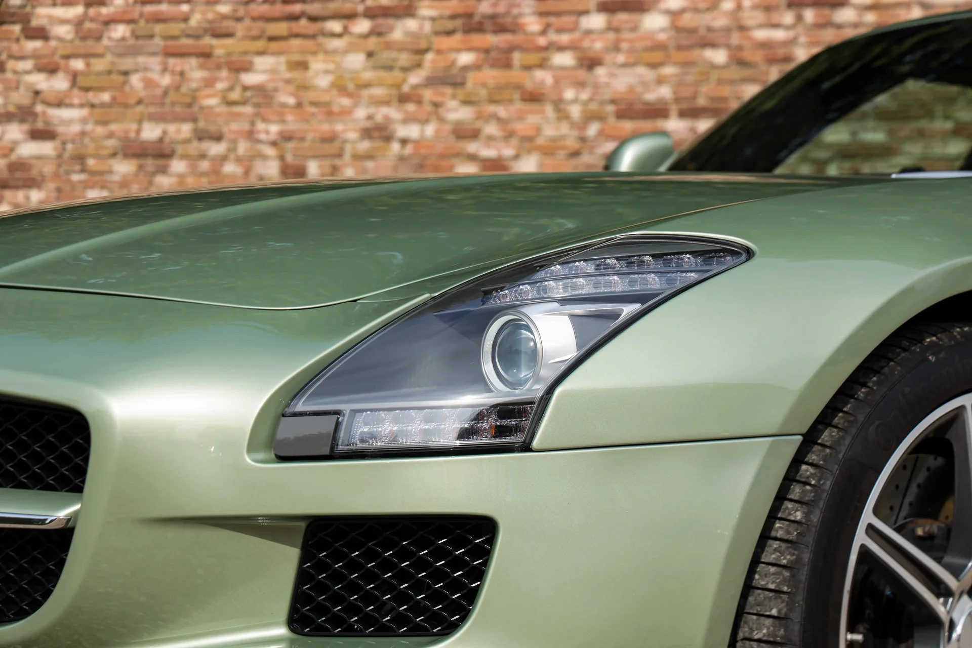 2011 Mercedes-AMG SLS, 22/30