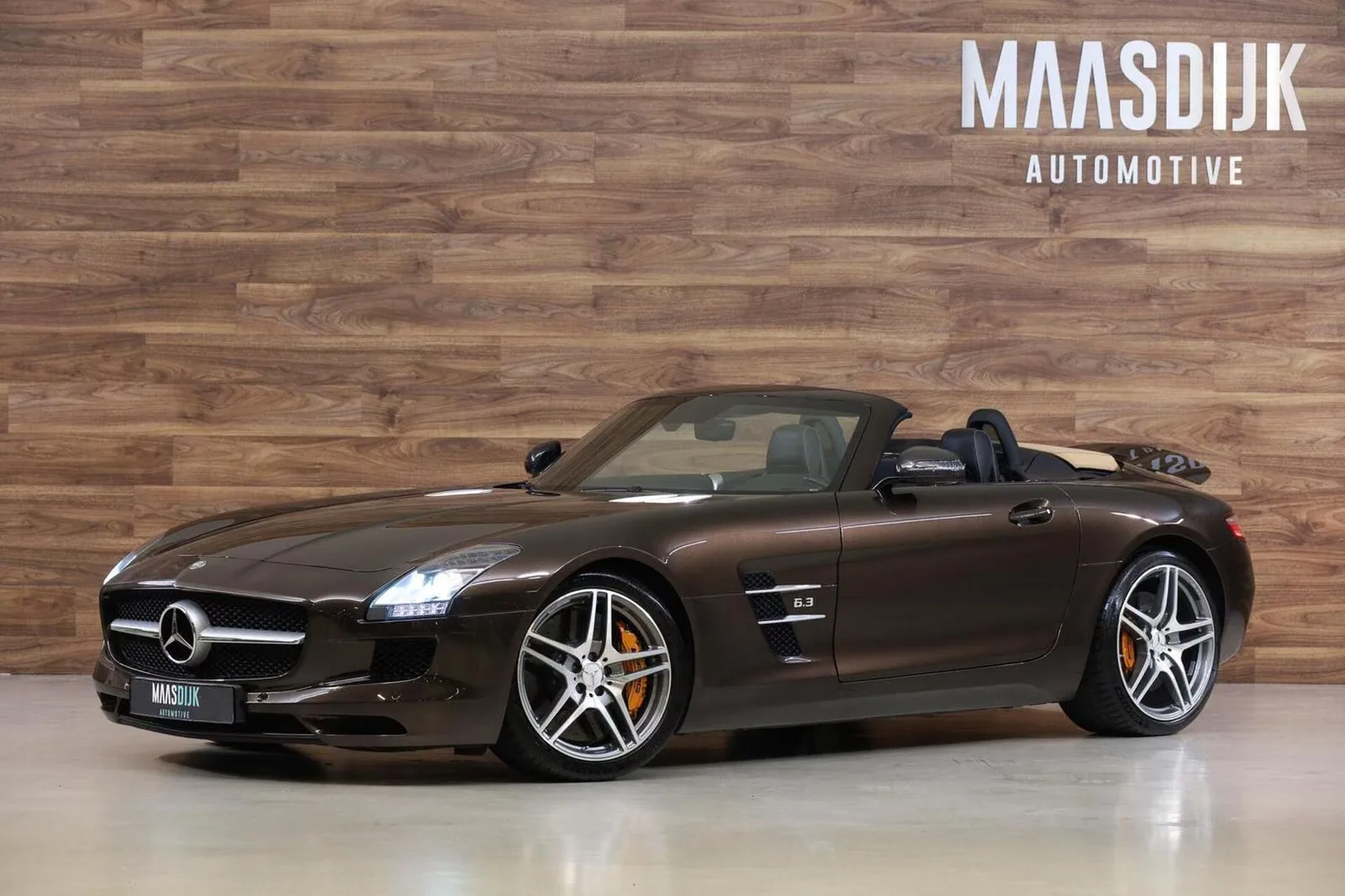 2011 Mercedes-AMG SLS Roadster proposée par un concessionnaire spécialisé à Werkendam, Pays-Bas, photo principale