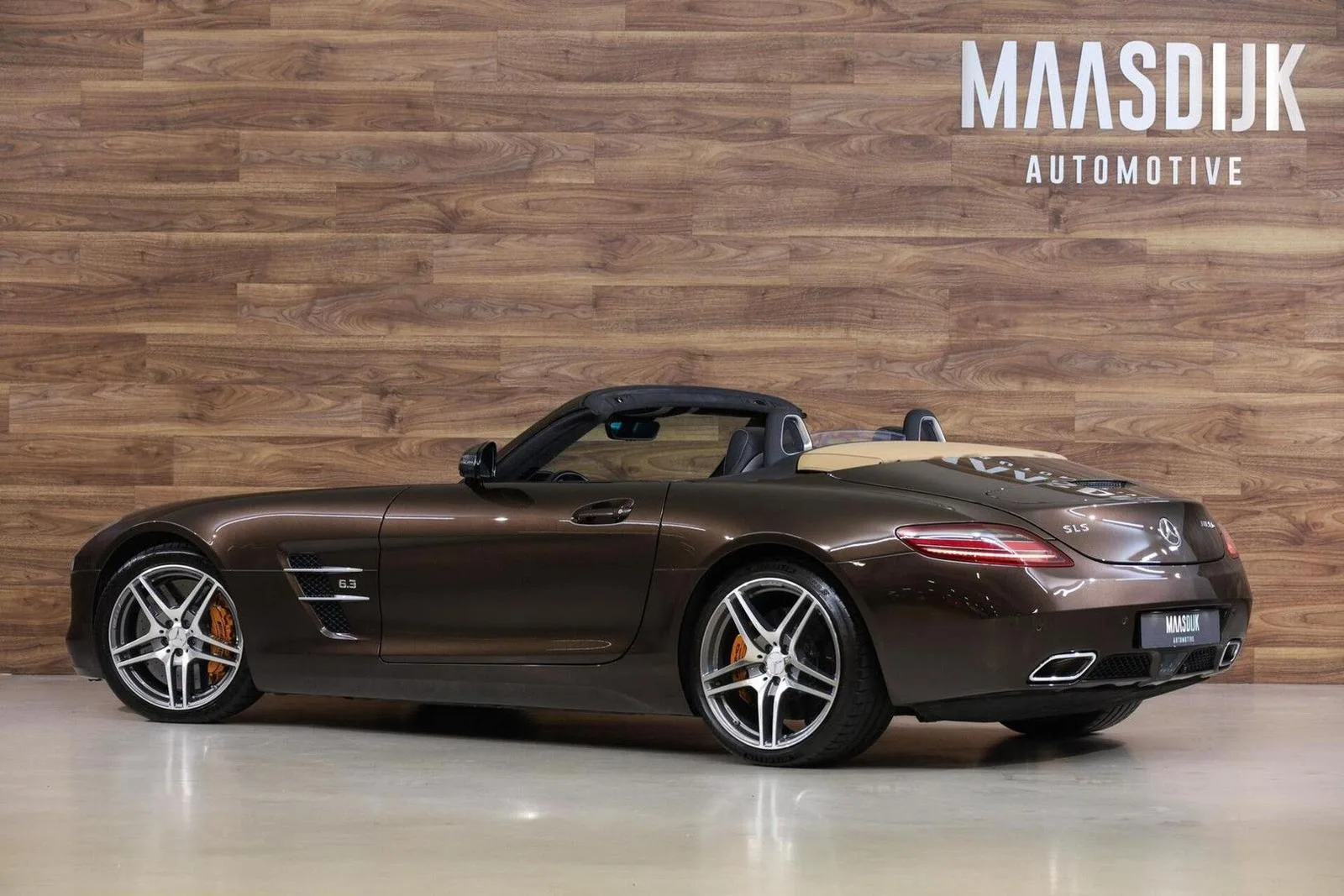 2011 Mercedes-AMG SLS Roadster, 12/30