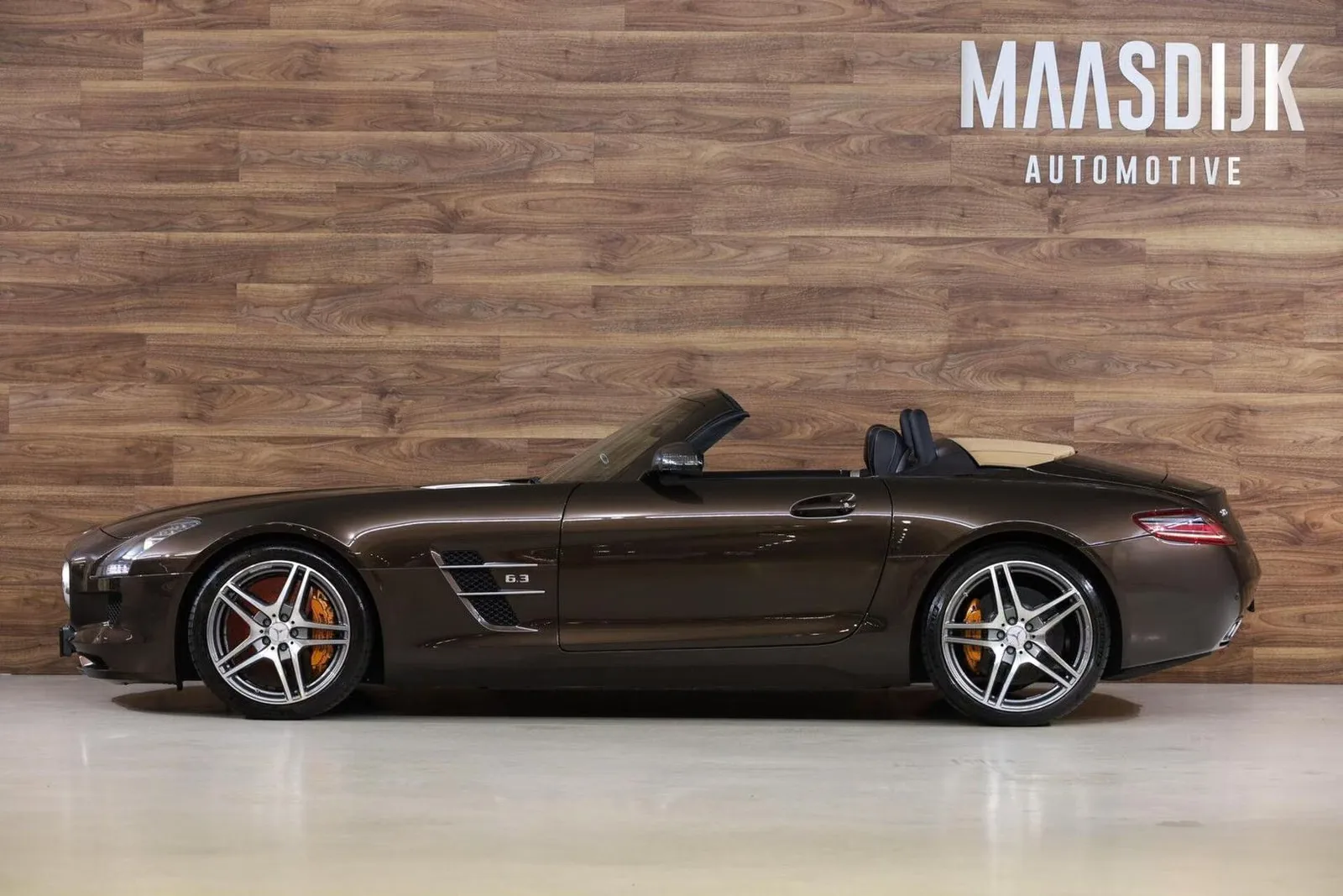 2011 Mercedes-AMG SLS Roadster, 13/30