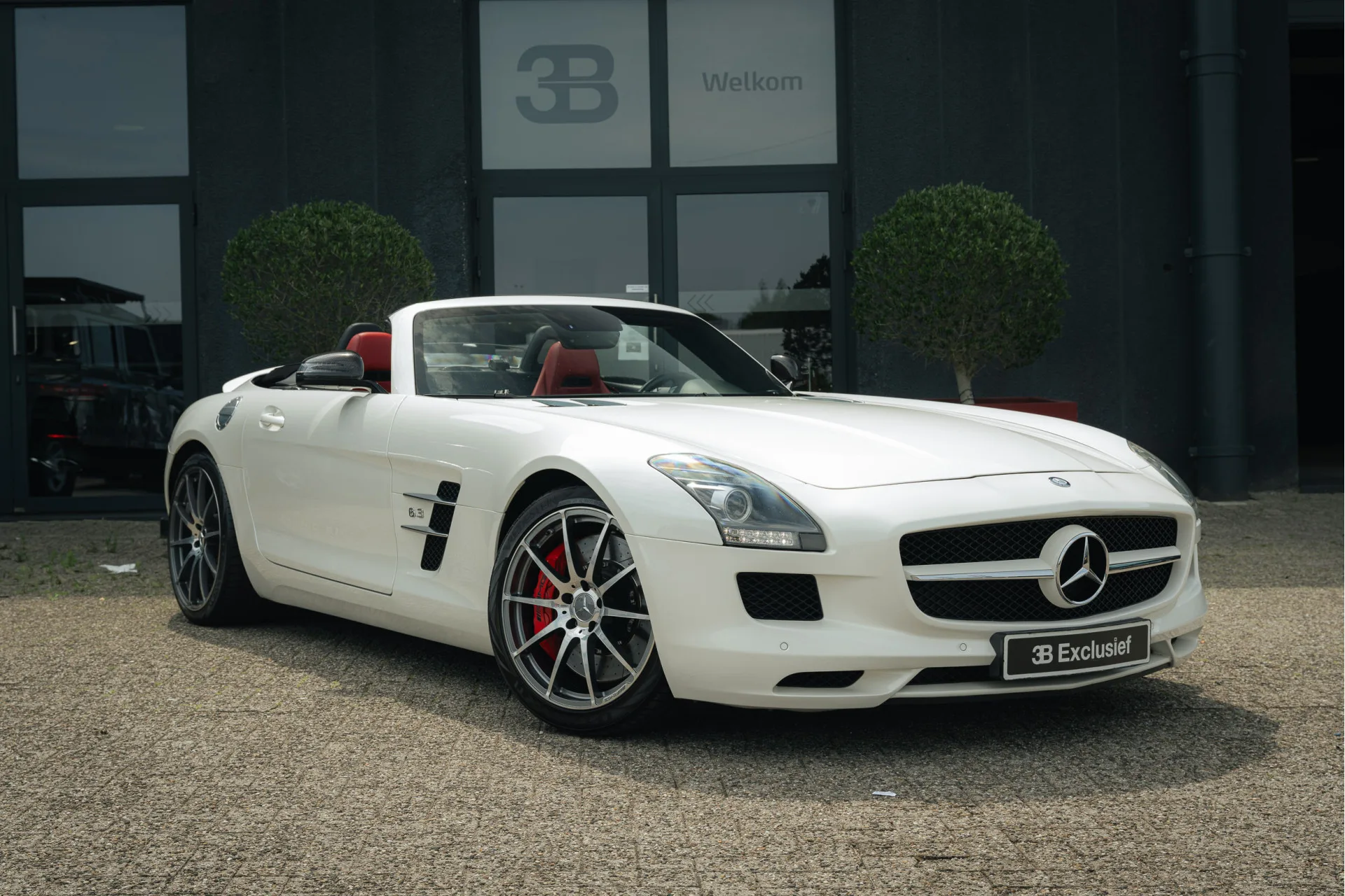2011 Mercedes-AMG SLS Roadster angeboten von einem Fachhändler in Rotterdam, Niederlande, Hauptfoto