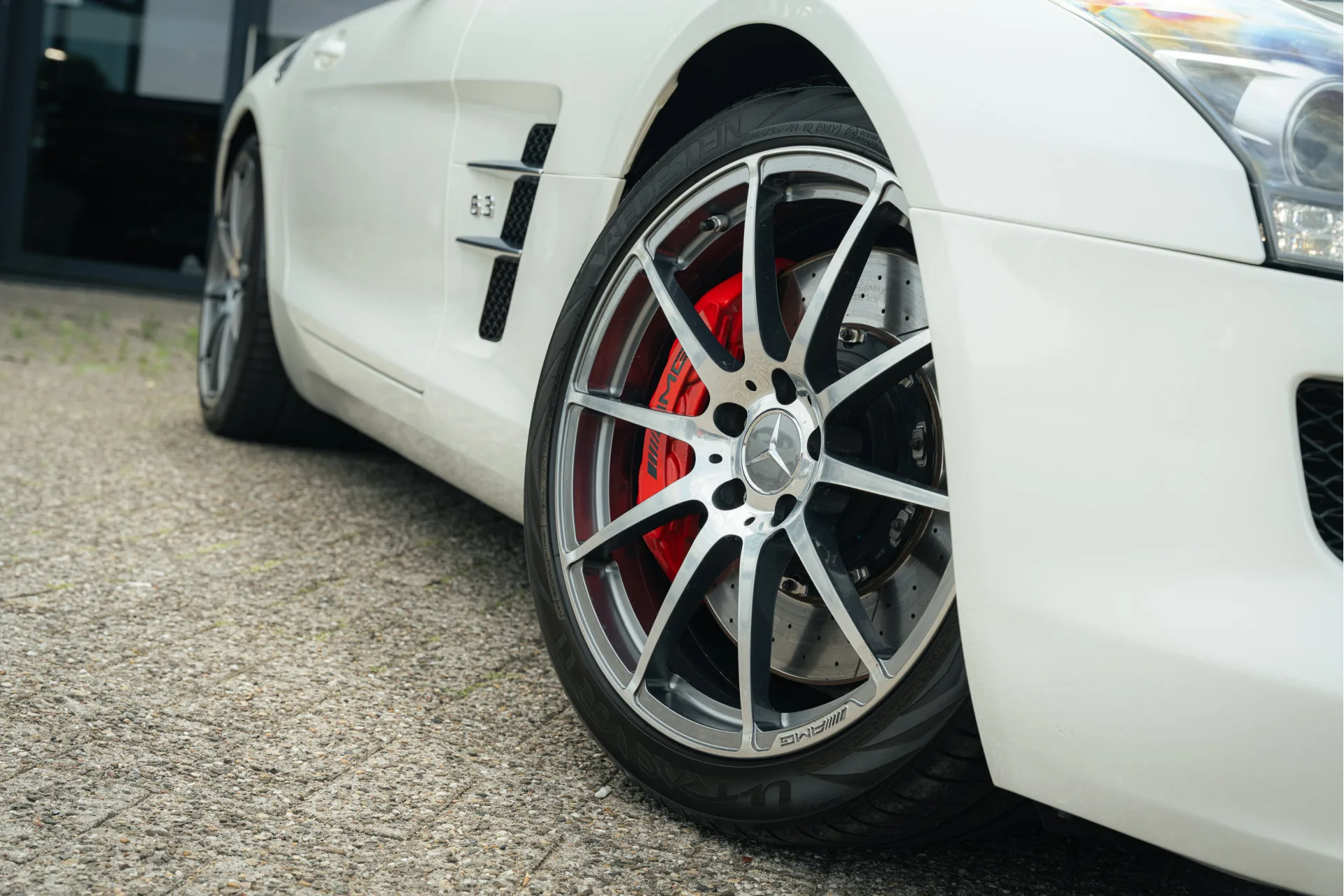 2011 Mercedes-AMG SLS Roadster, 27/30