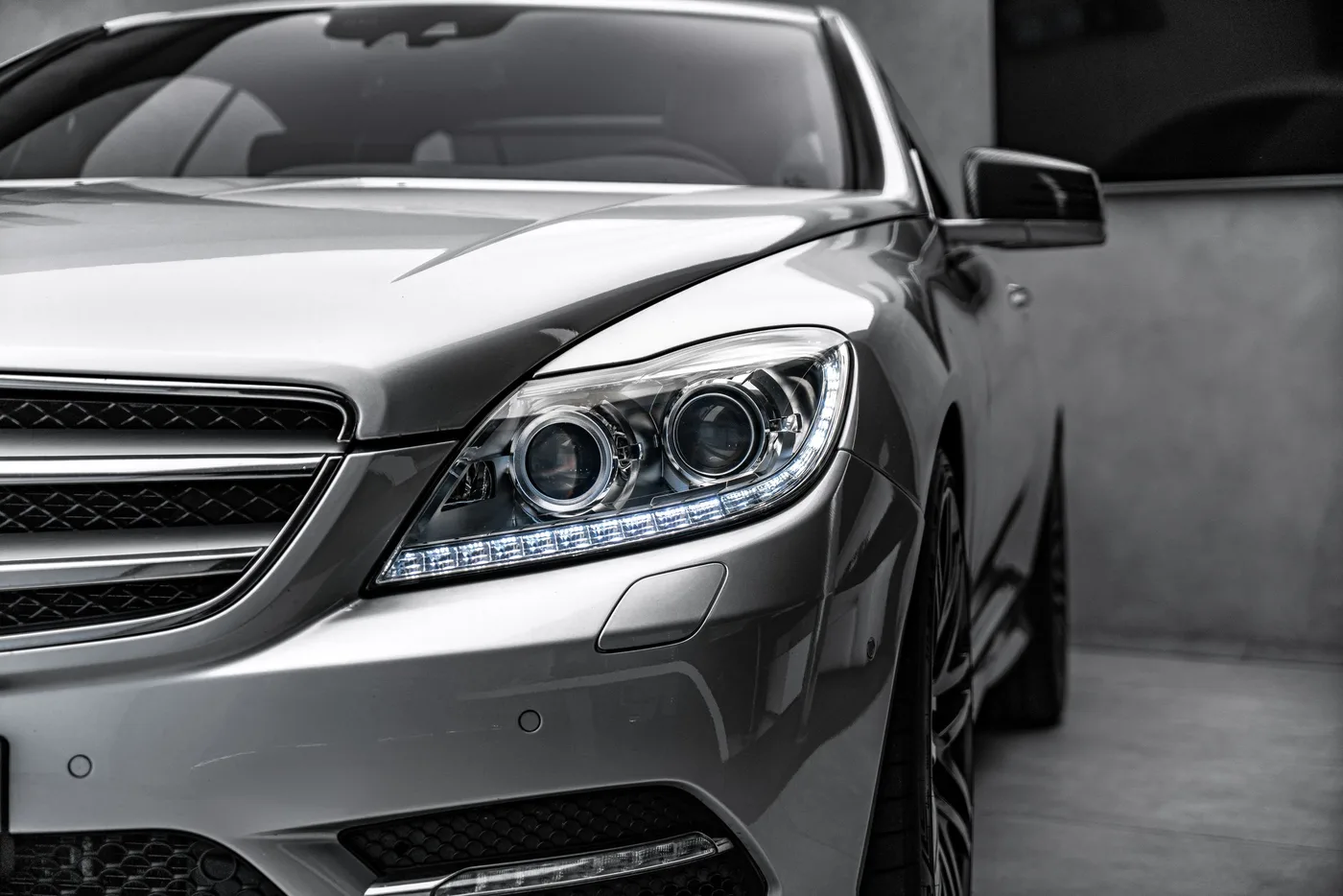 2011 Mercedes-Benz CL 500 4MATIC by Brabus offered by a specialist dealer in Ostrava, Czechia, photo 7 of 25