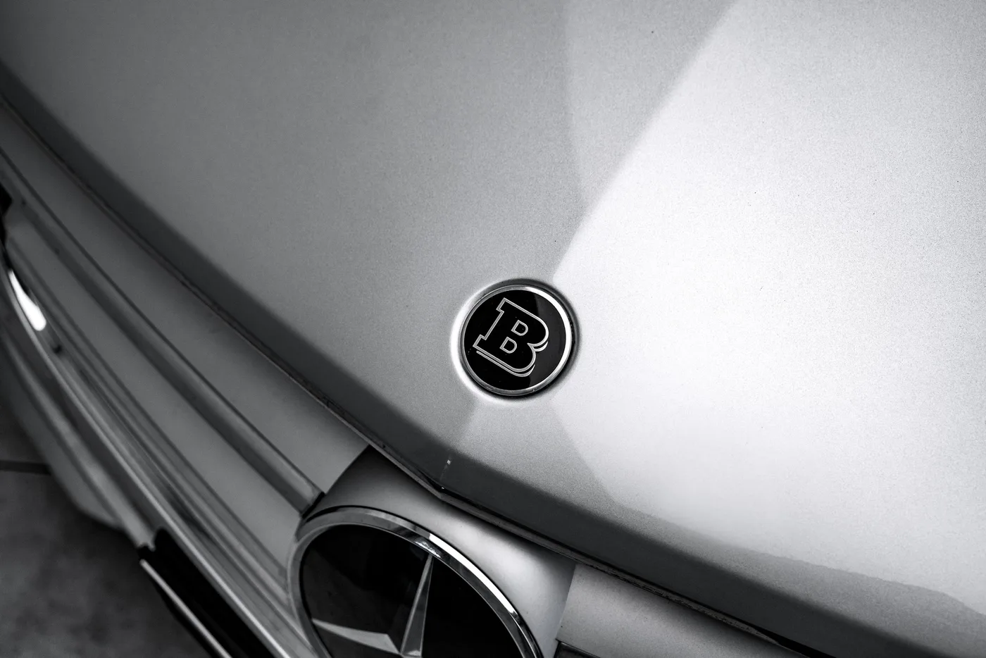 2011 Mercedes-Benz CL 500 4MATIC by Brabus offered by a specialist dealer in Ostrava, Czechia, photo 10 of 25