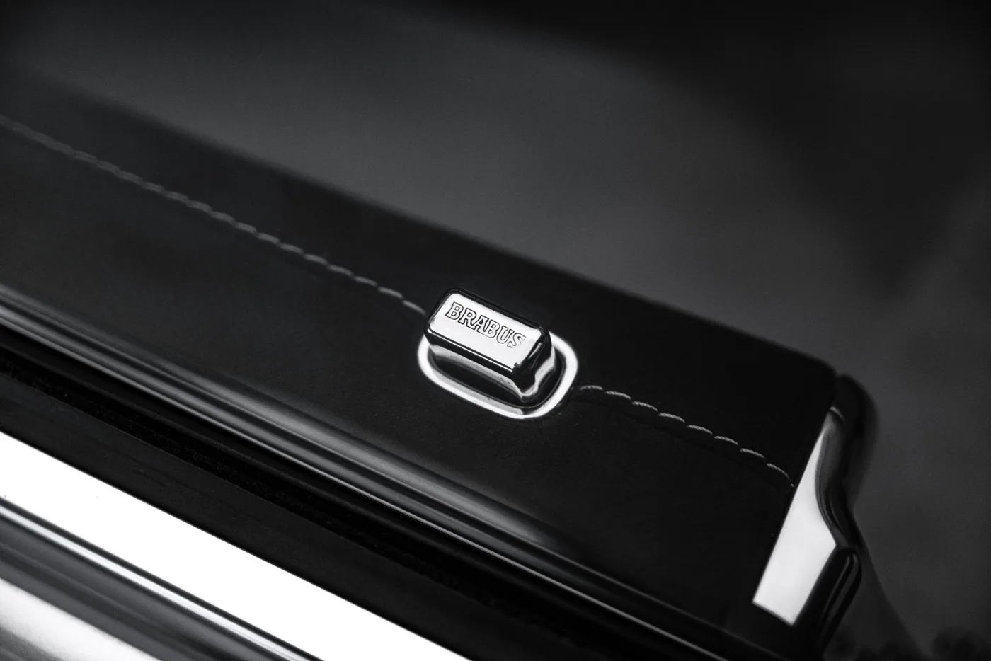 2011 Mercedes-Benz CL 500 4MATIC by Brabus offered by a specialist dealer in Ostrava, Czechia, photo 22 of 25
