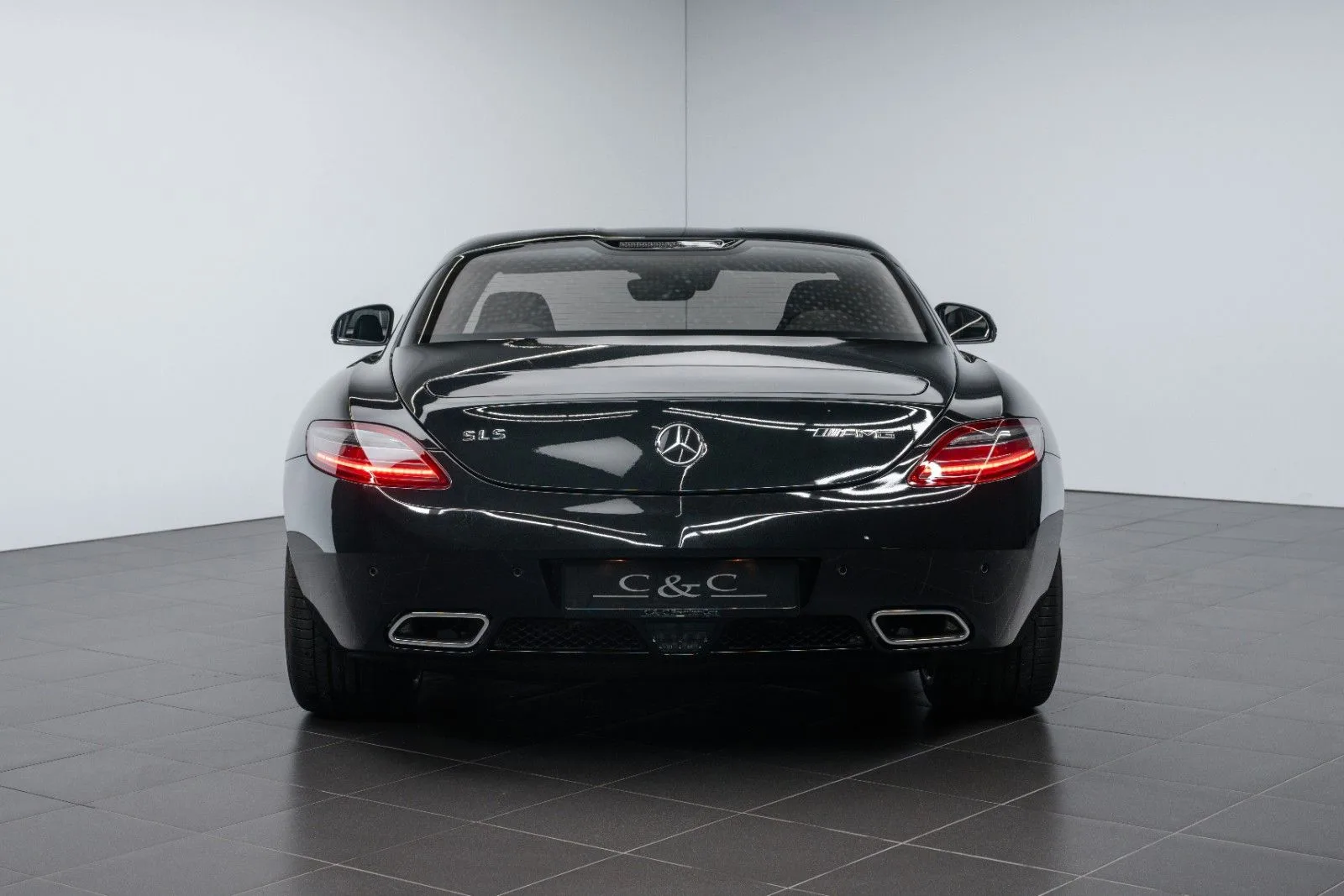 2011 Mercedes-Benz SLS AMG, 6/25
