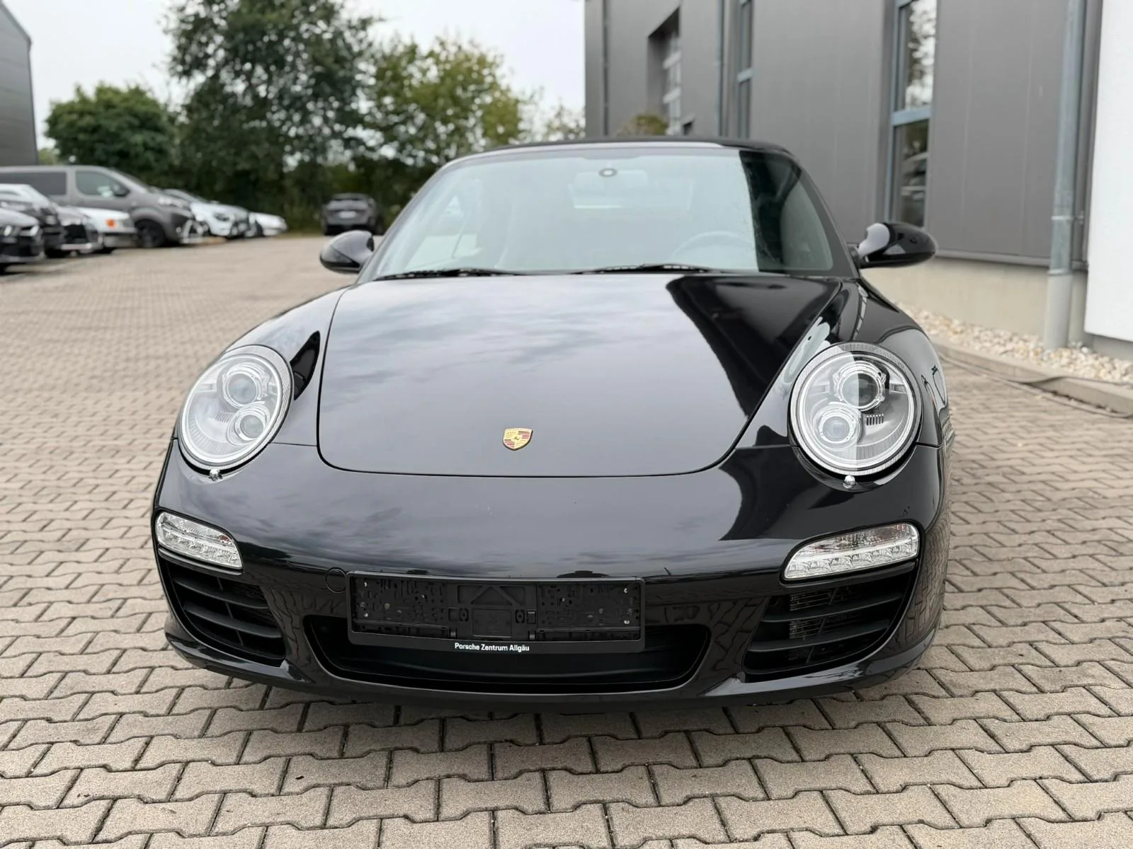 2011 Porsche 911 Carrera S Cabriolet, 3/25