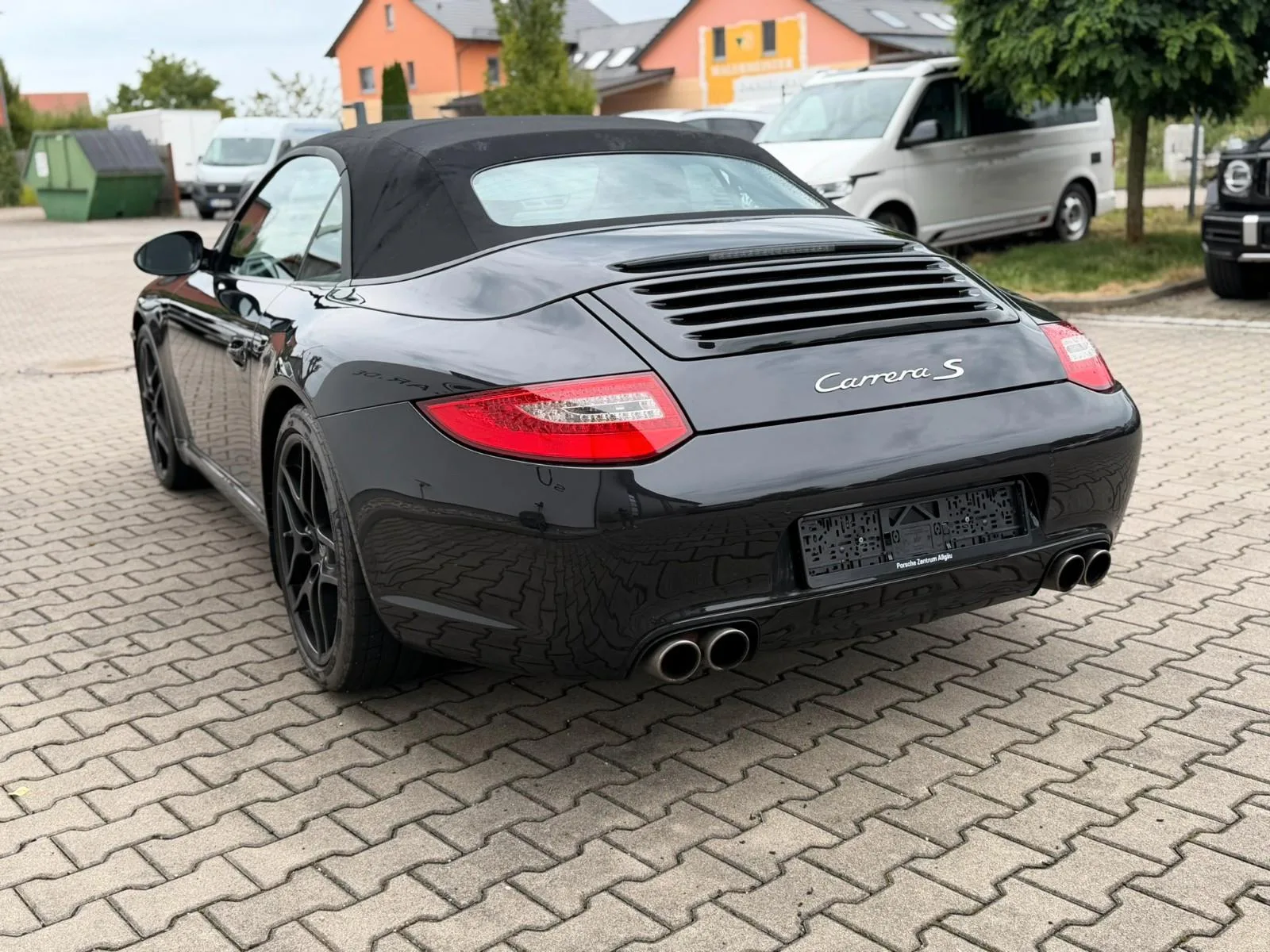 2011 Porsche 911 Carrera S Cabriolet, 7/25