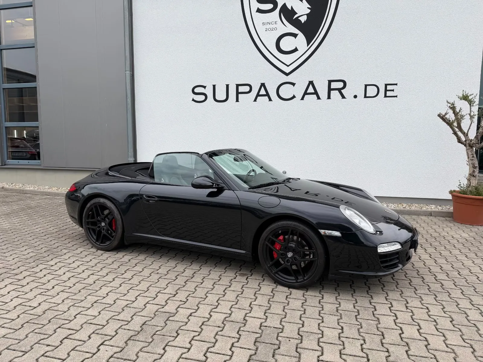 2011 Porsche 911 Carrera S Cabriolet, 15/25