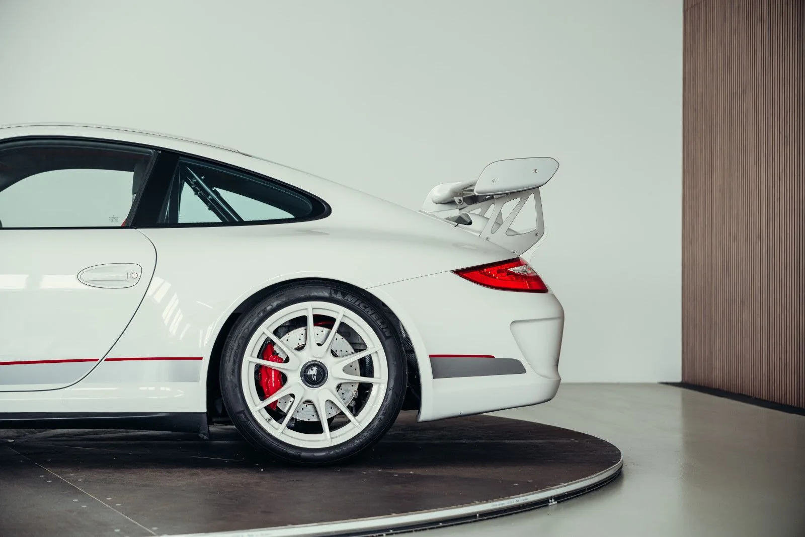 2011 Porsche 911 GT3 RS 4.0, 13/30