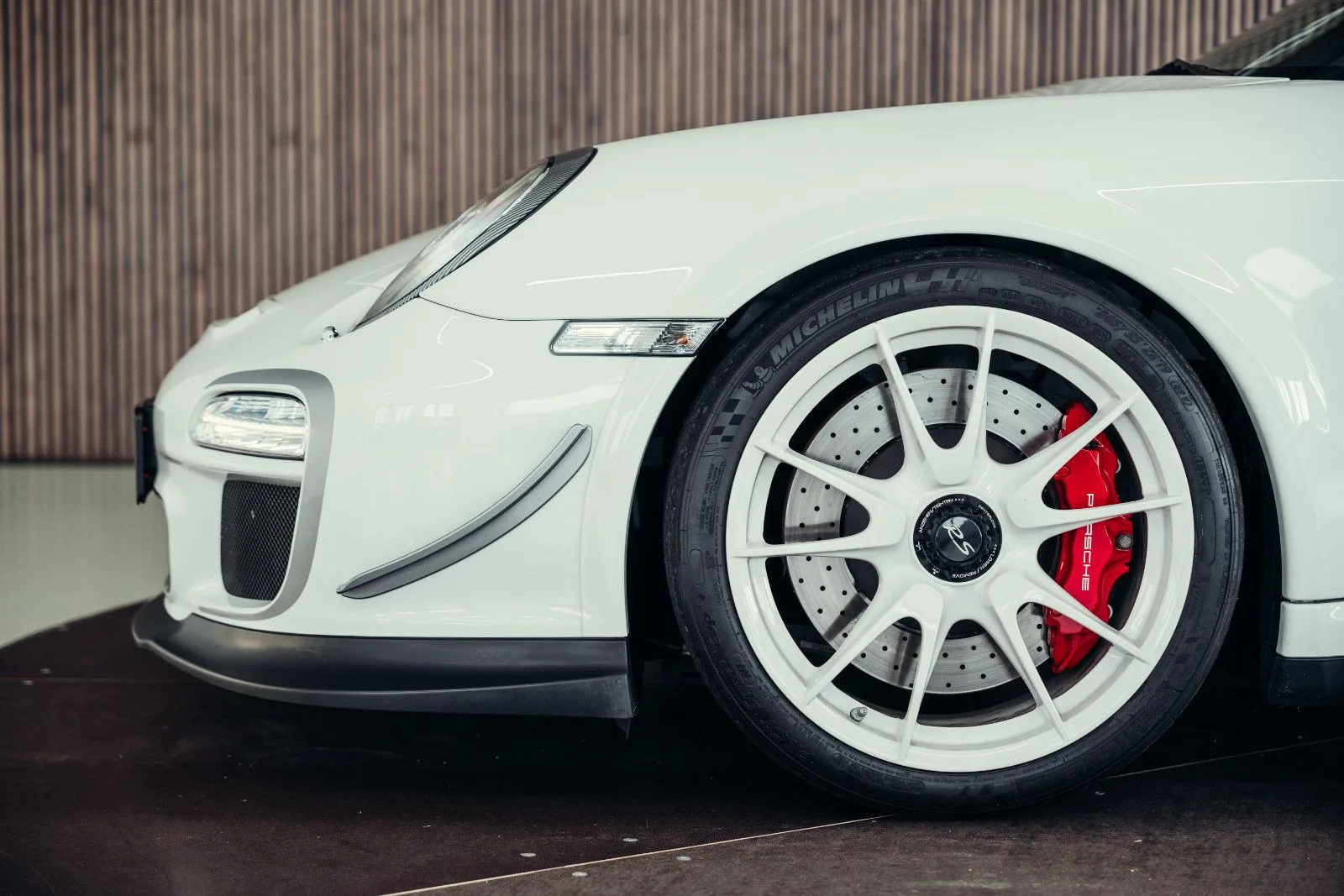 2011 Porsche 911 GT3 RS 4.0, 15/30