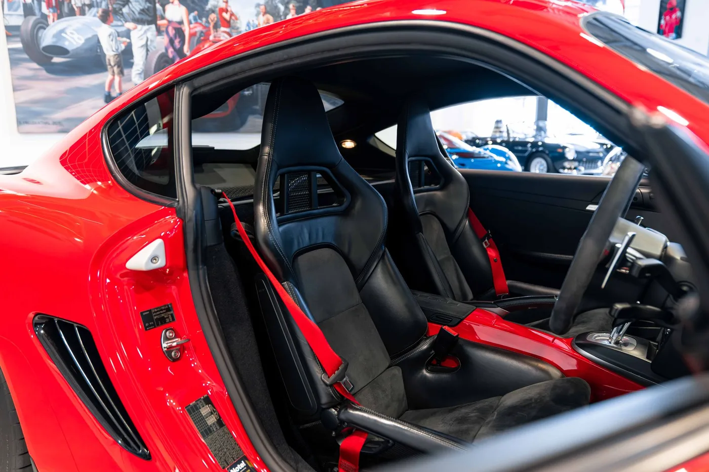 2011 Porsche Cayman R angeboten von einem Oldtimerspezialisten in London, Vereinigtes Königreich, Foto 11 von 19