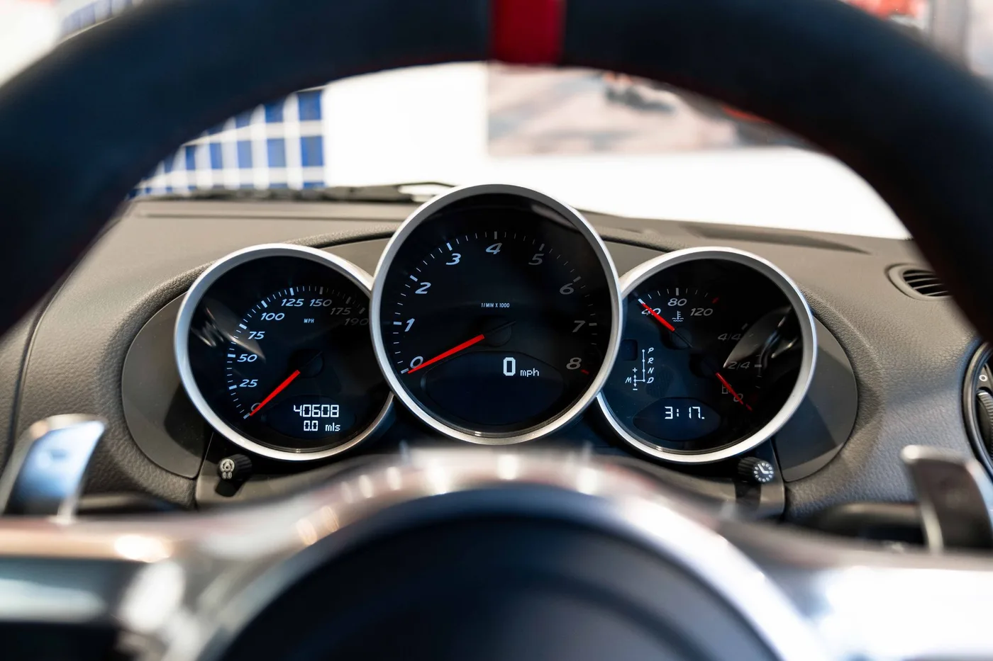 2011 Porsche Cayman R angeboten von einem Oldtimerspezialisten in London, Vereinigtes Königreich, Foto 19 von 19