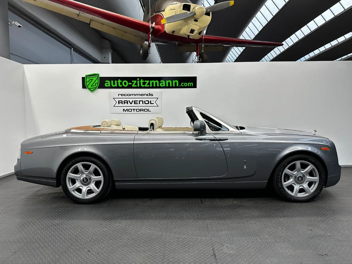 2011 Rolls-Royce Phantom Drophead Coupé angeboten von einem Fachhändler in Nuremberg, Deutschland, Foto 5 von 15