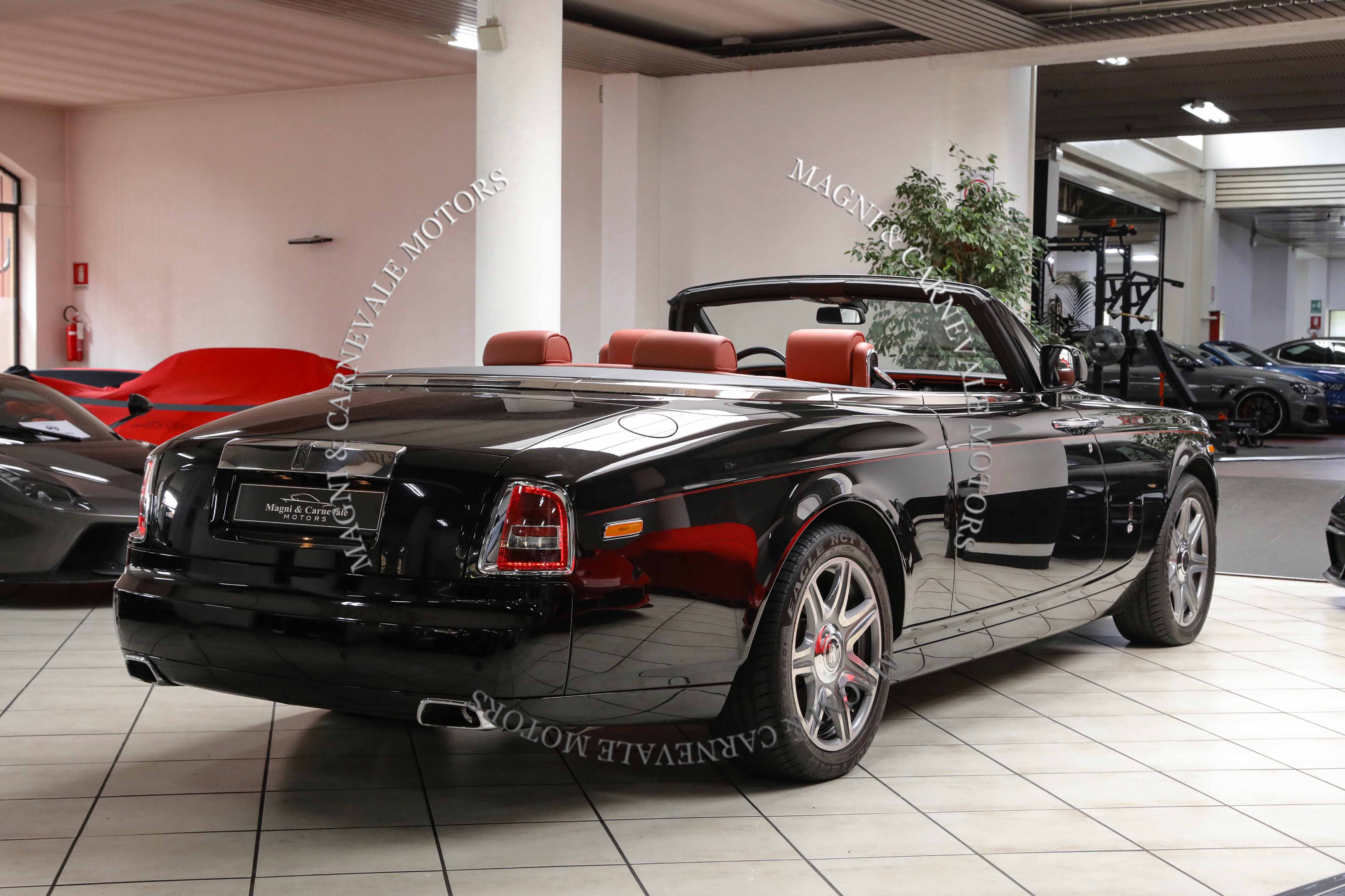 2011 Rolls-Royce Phantom Drophead Coupé angeboten von einem Fachhändler in Milan, Italien, Foto 13 von 20
