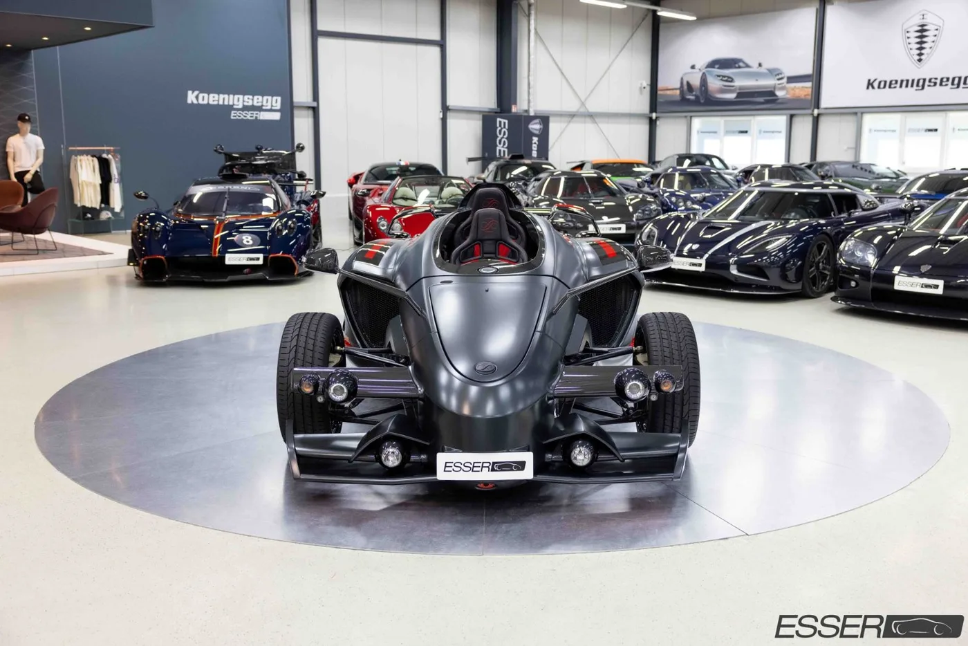 2011 Tramontana R V12 Biturbo angeboten von einem Fachhändler in Alsdorf, Deutschland, Foto 2 von 10
