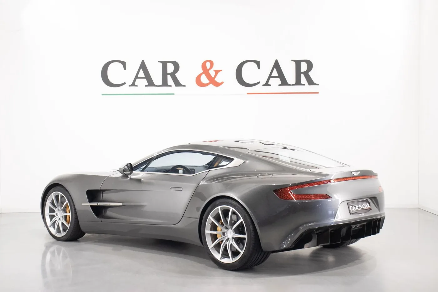 2012 Aston Martin One-77 offered by a supercar dealer in Zibido San Giacomo, Italy, photo 2 of 22