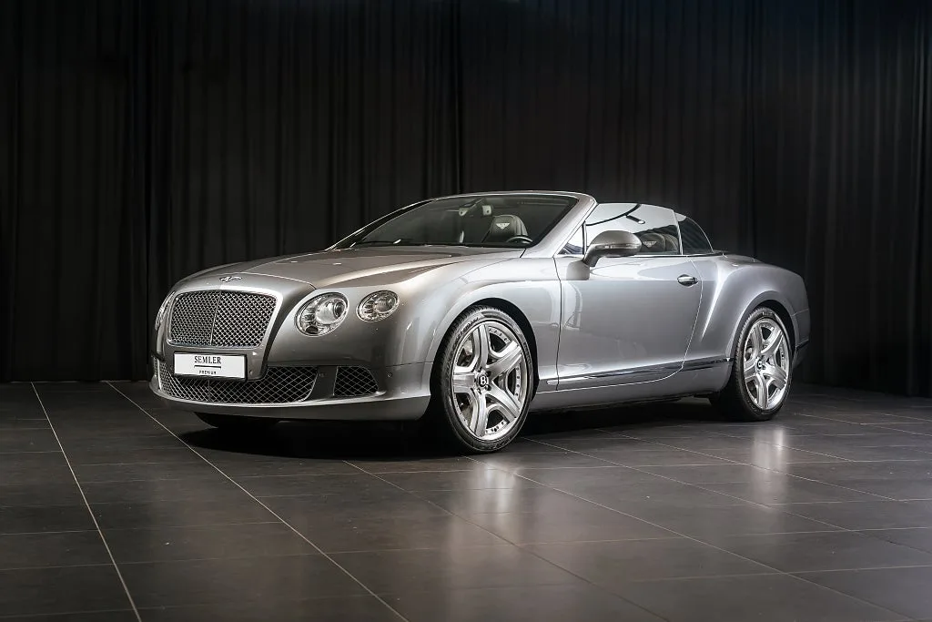 2012 Bentley Continental GTC offered by an authorised dealer in Arlöv, Sweden, main photo