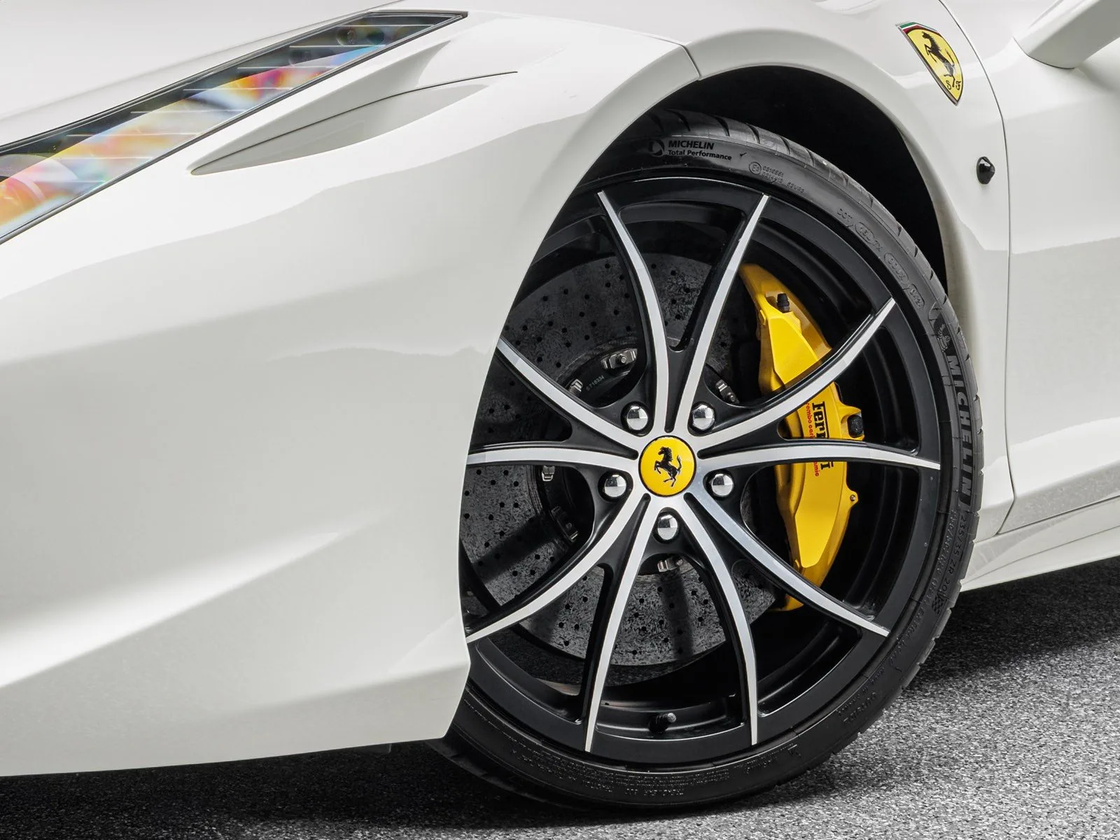 2012 Ferrari 458 Italia, 11/27