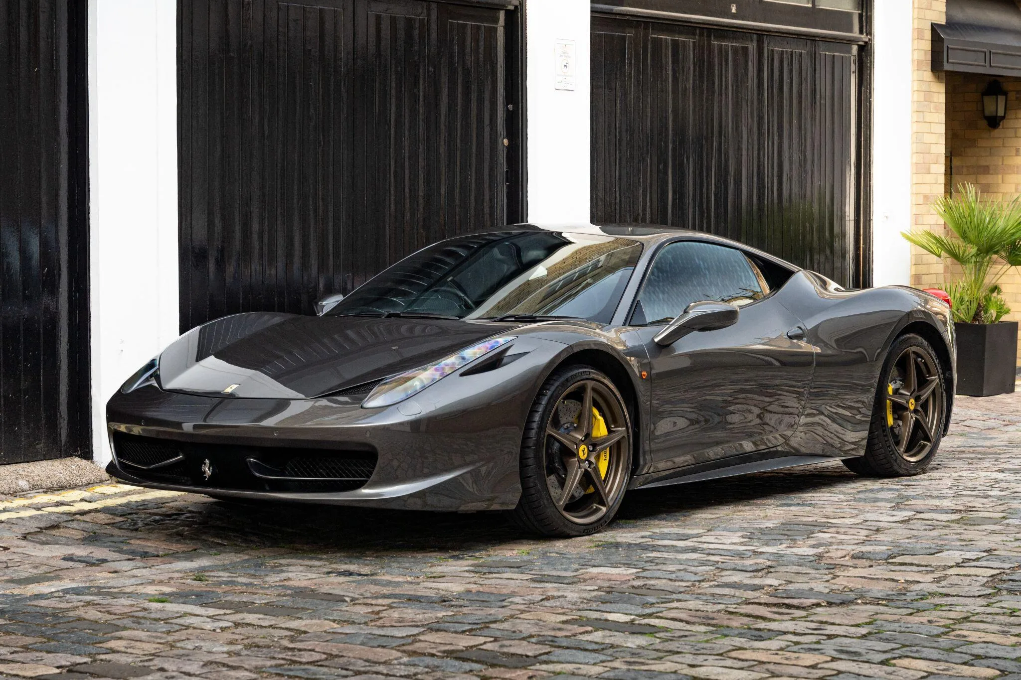 2012 Ferrari 458 Italia, 6/30