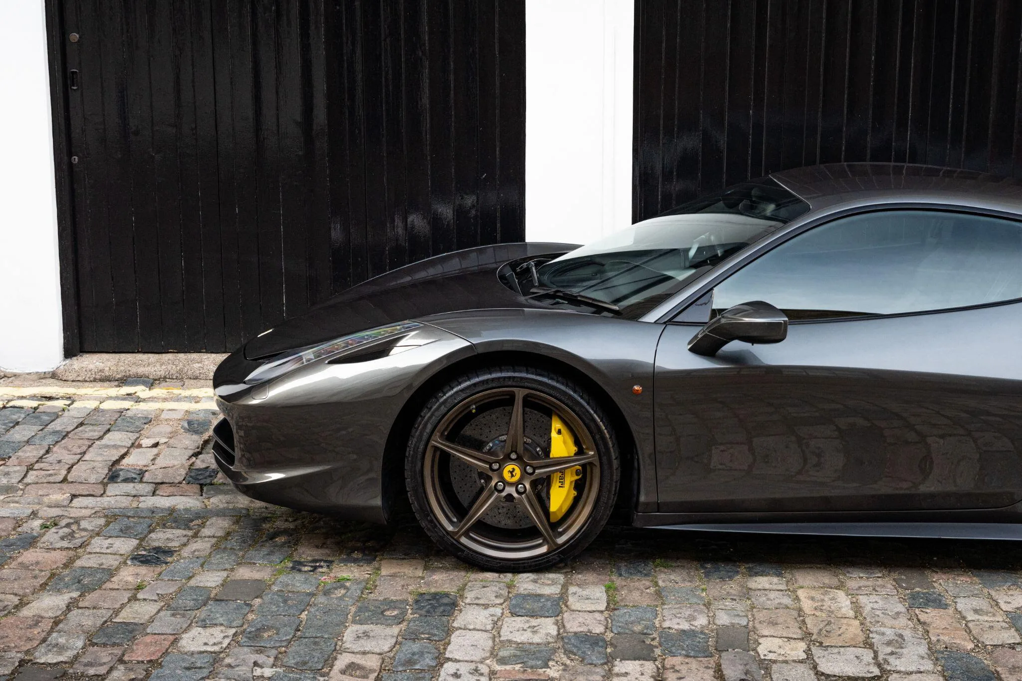 2012 Ferrari 458 Italia, 24/30
