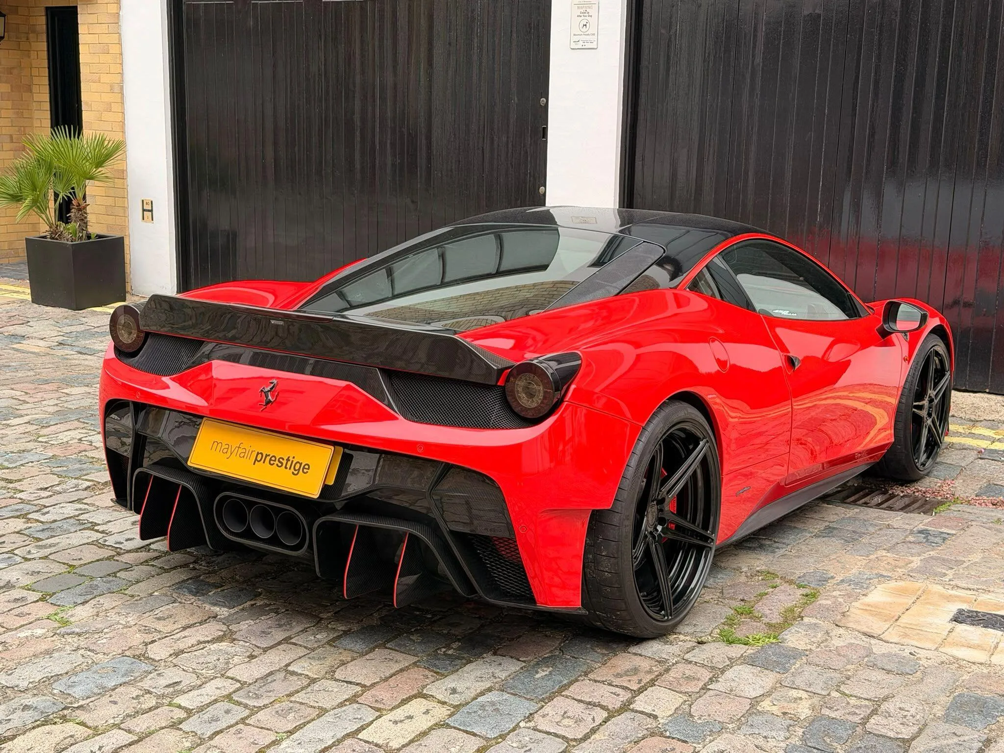 2012 Ferrari 458 Italia, 18/30