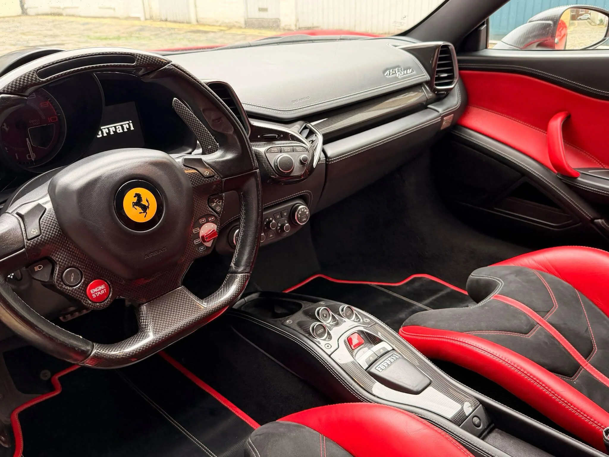 2012 Ferrari 458 Italia, 20/30