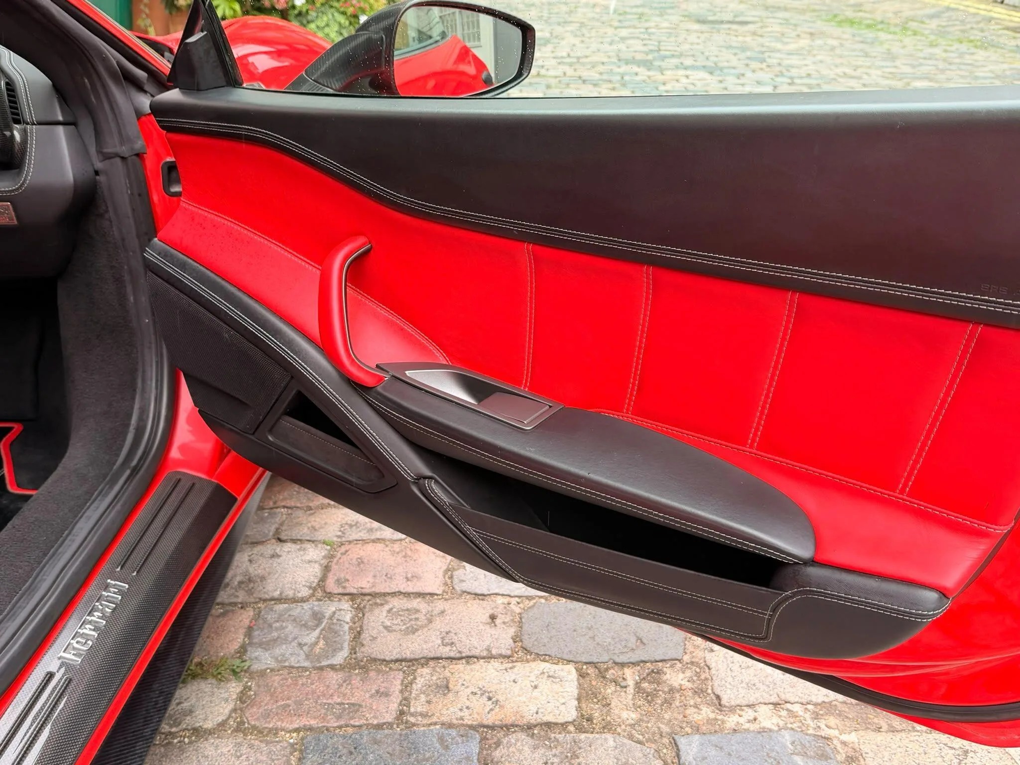 2012 Ferrari 458 Italia, 22/30