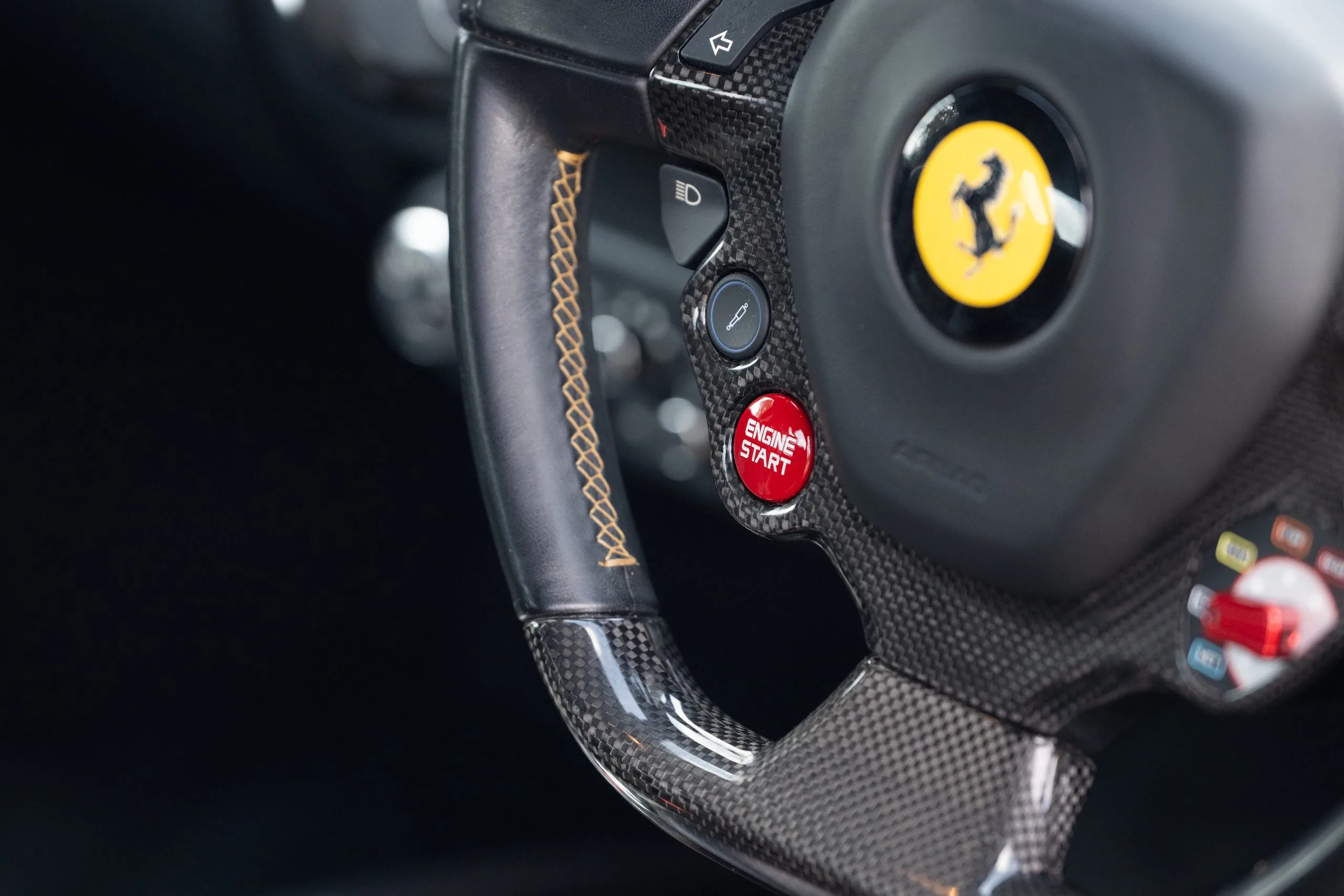 2012 Ferrari 458 Italia, 15/24