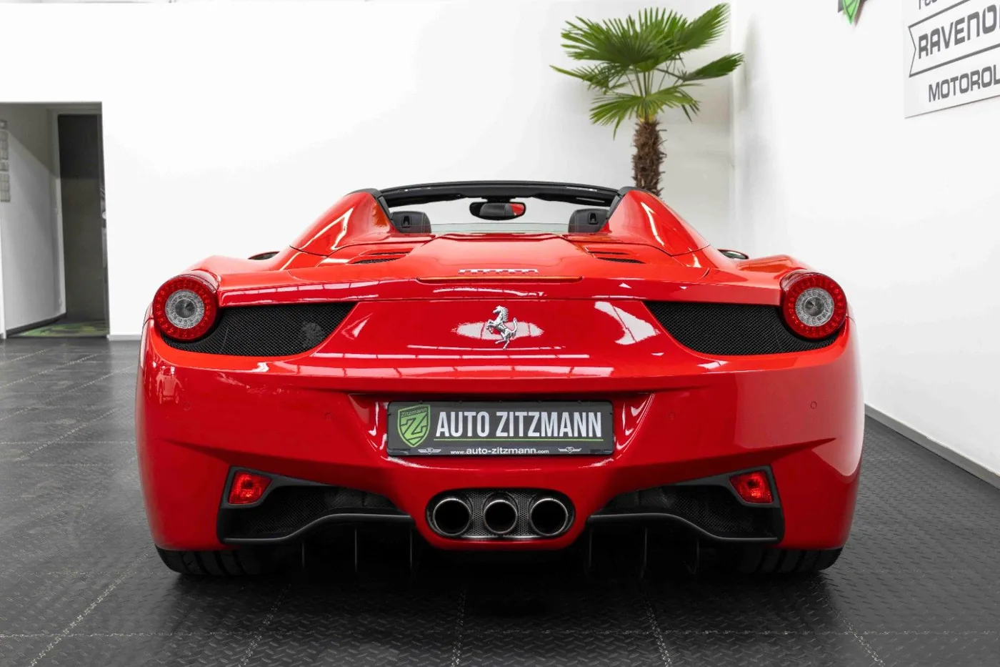 2012 Ferrari 458 Spider angeboten von einem Fachhändler in Nuremberg, Deutschland, Foto 7 von 15
