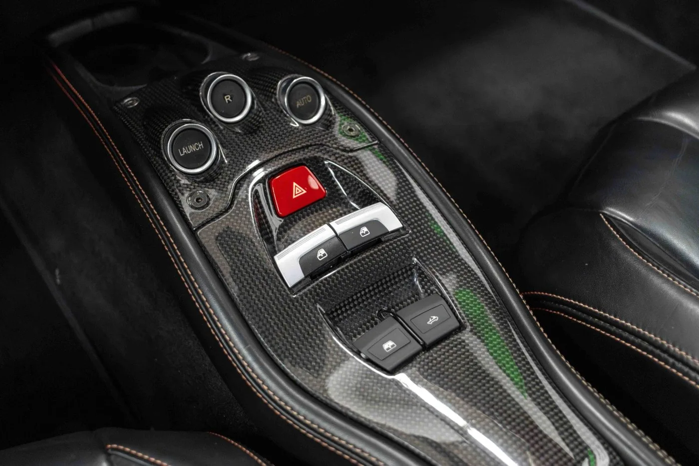 2012 Ferrari 458 Spider angeboten von einem Fachhändler in Nuremberg, Deutschland, Foto 12 von 15