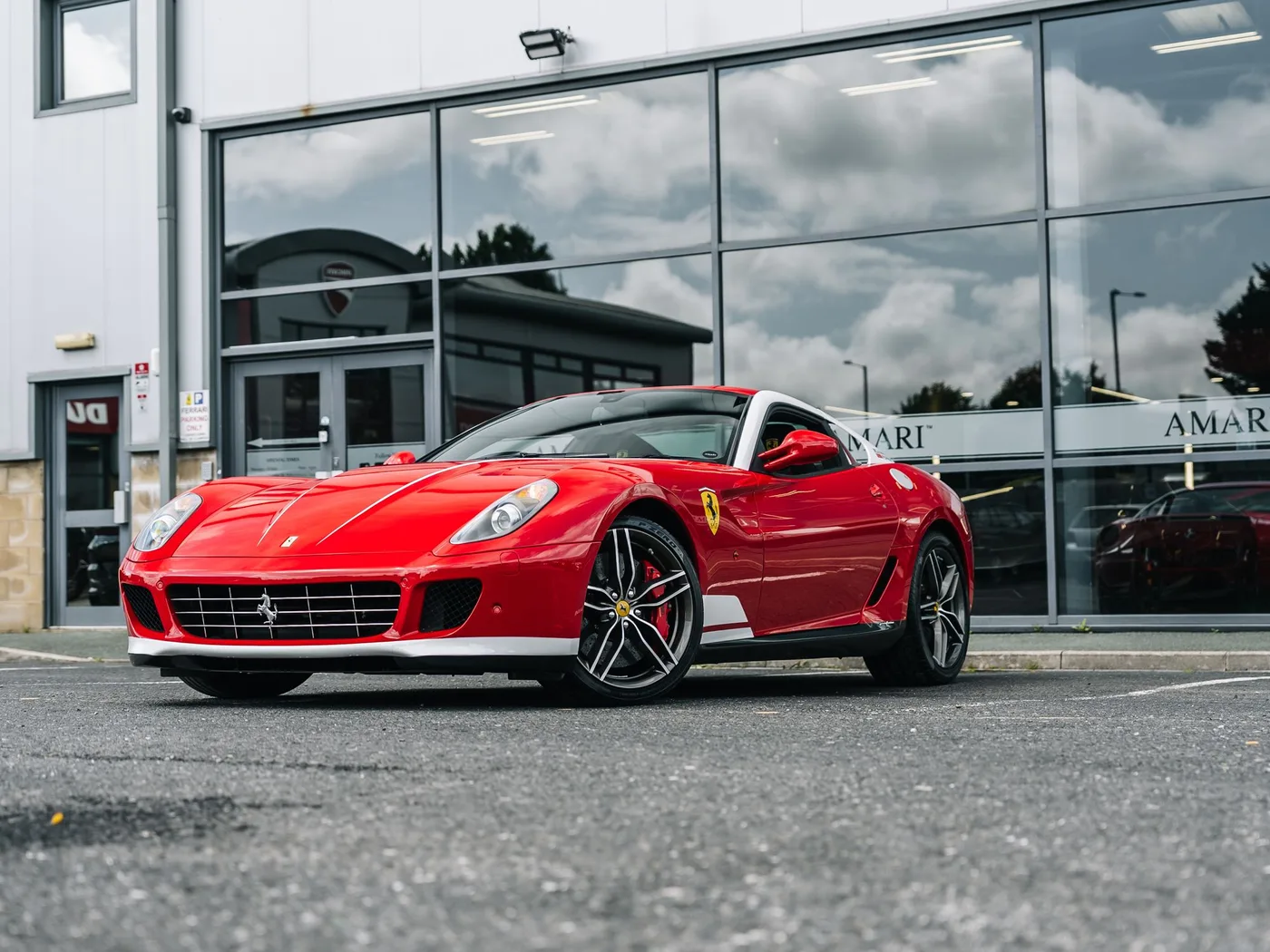 2012 Ferrari 599 GTB Fiorano proposée par un spécialiste de la supercar à Preston, Royaume-Uni, photo 16 sur 25