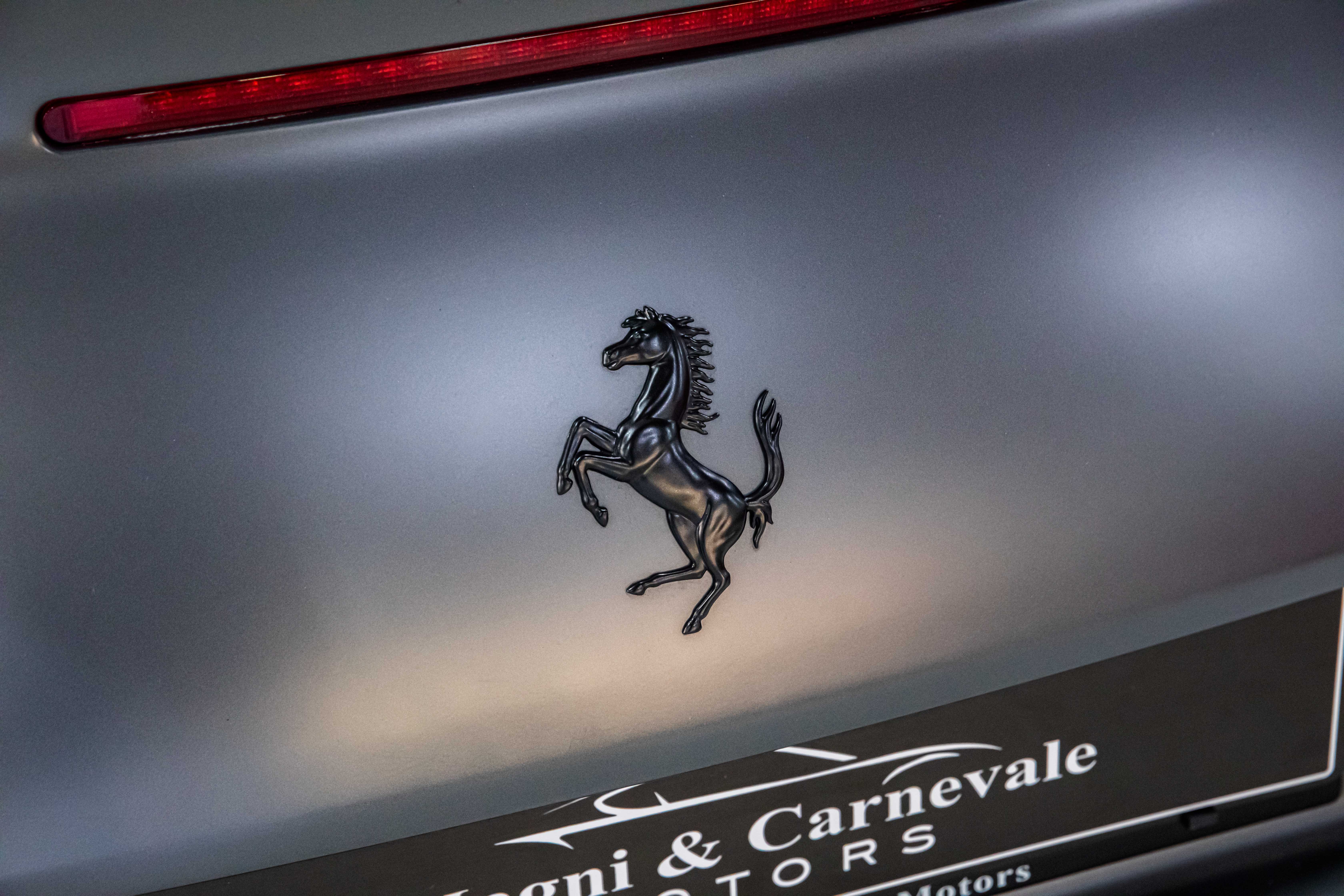 2012 Ferrari 599 GTO proposée par un concessionnaire spécialisé à Milan, Italie, photo 14 sur 20