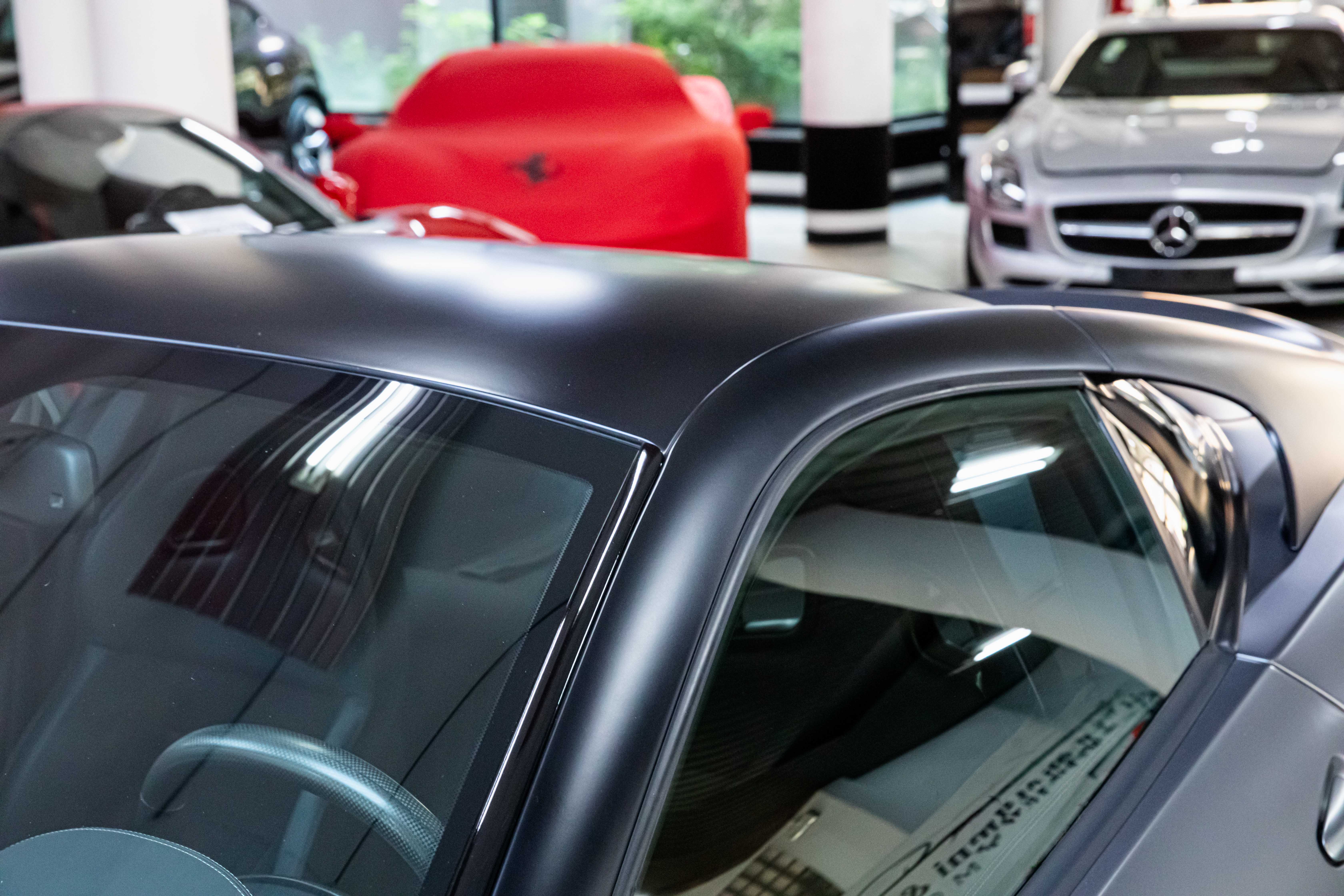 2012 Ferrari 599 GTO proposée par un concessionnaire spécialisé à Milan, Italie, photo 15 sur 20