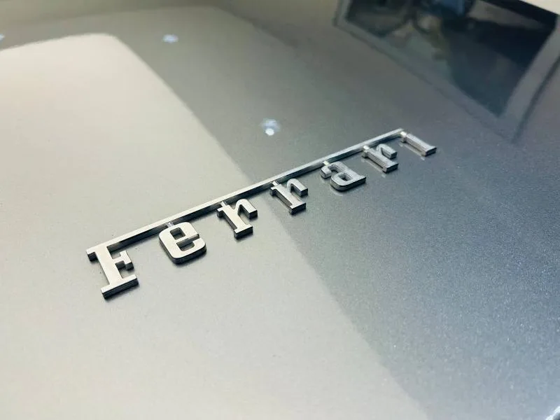 2012 Ferrari California, 19/20