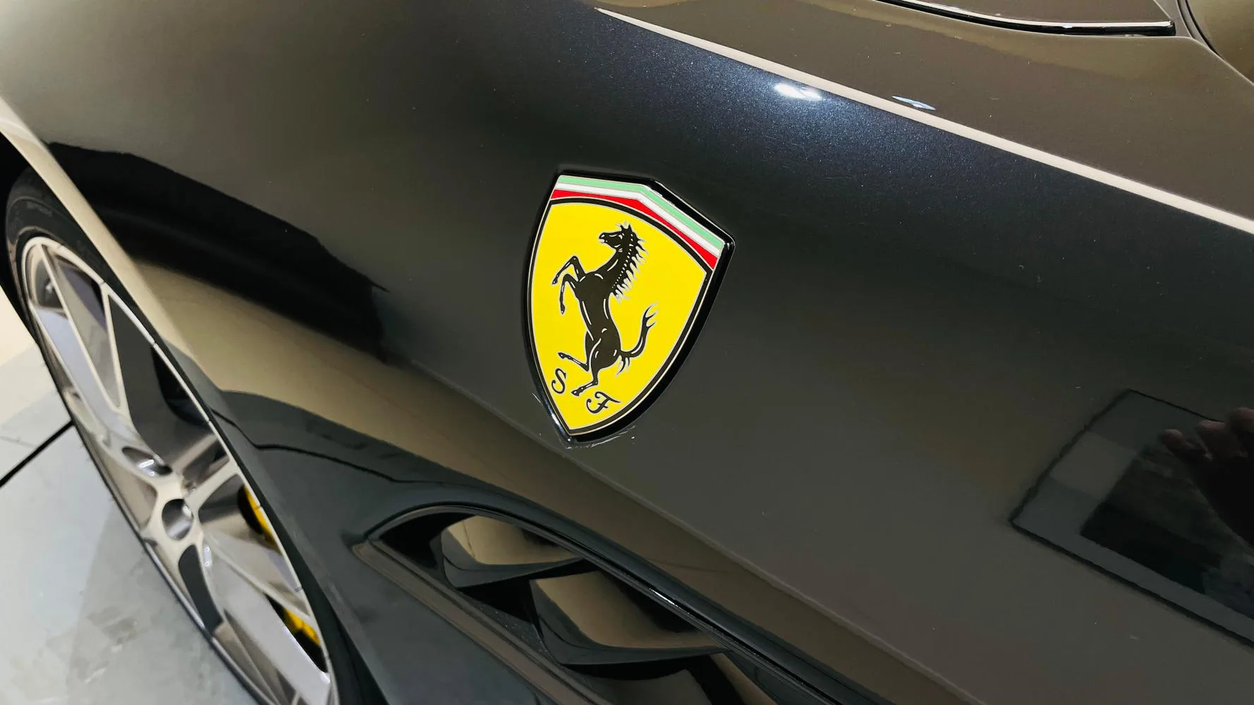 2012 Ferrari California, 8/23