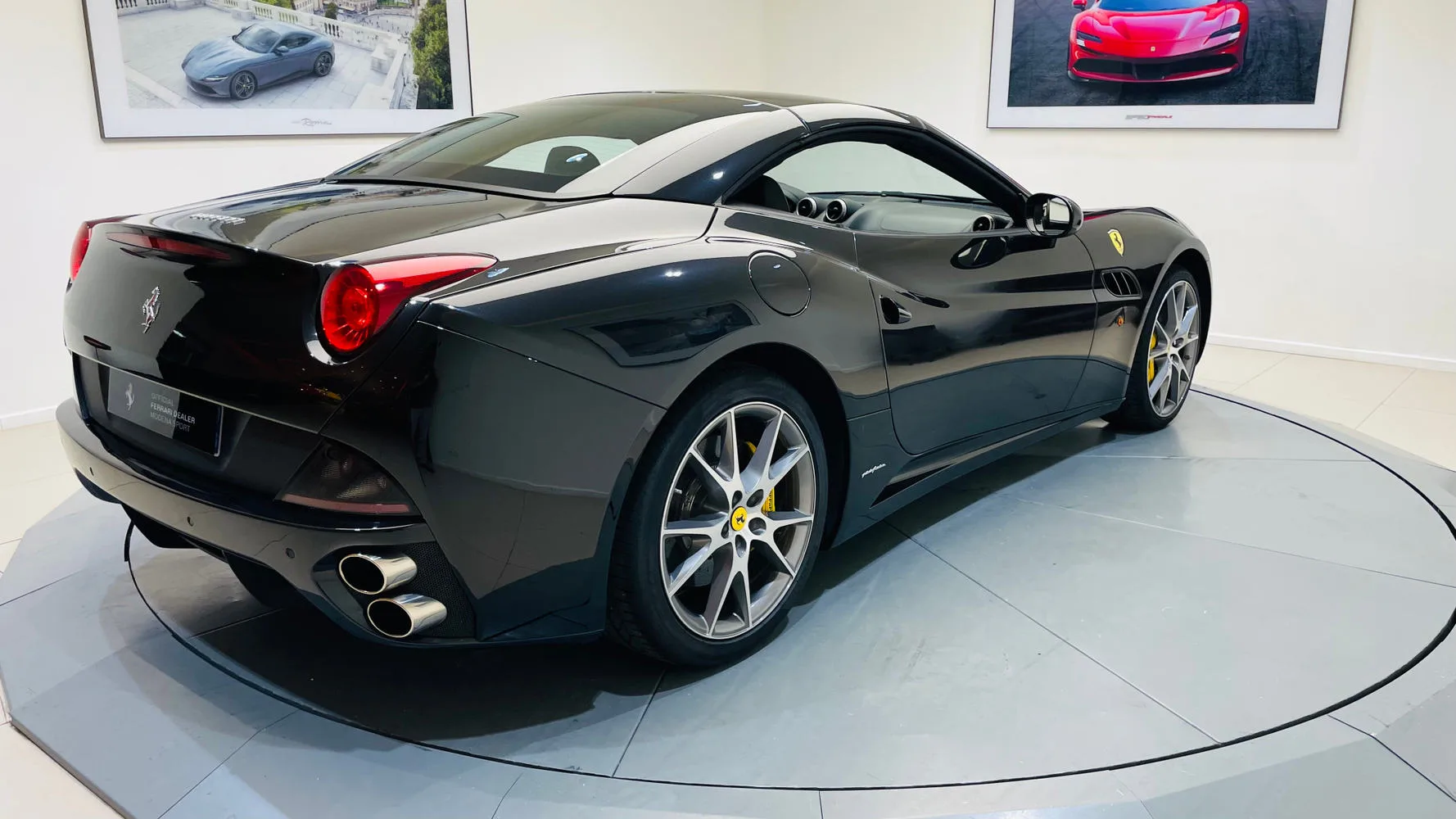 2012 Ferrari California, 10/23