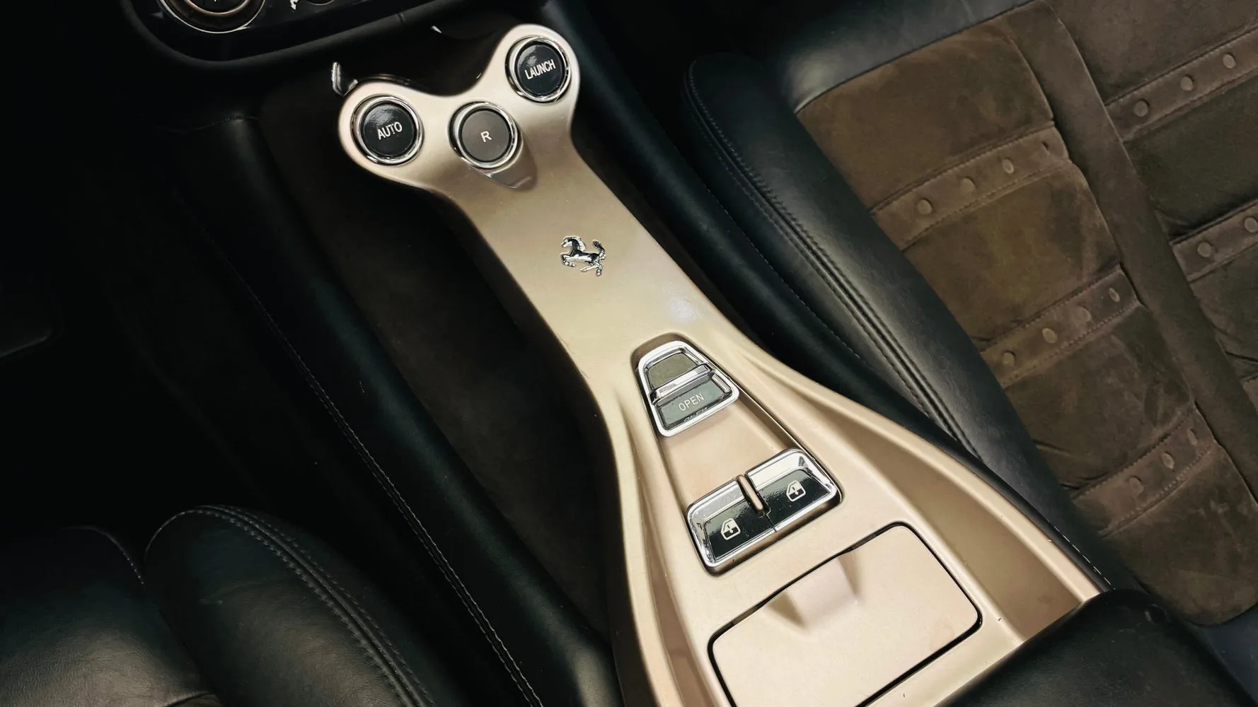 2012 Ferrari California, 20/23