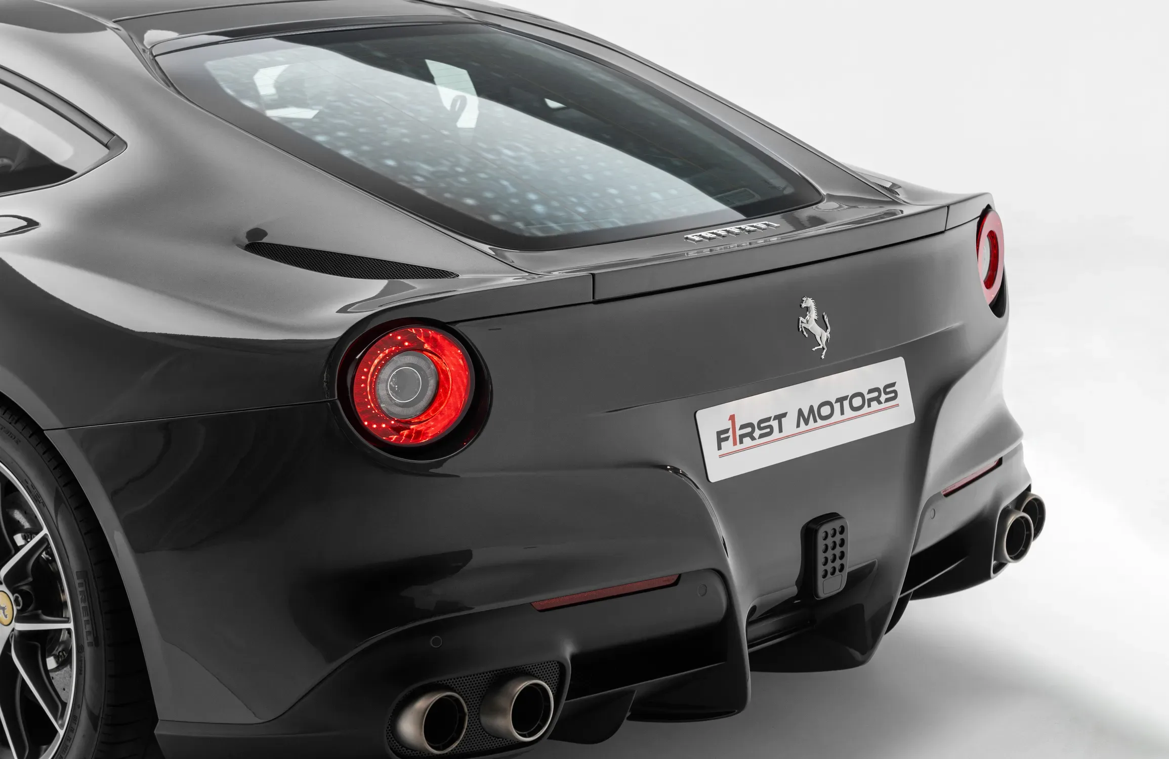 2012 Ferrari F12berlinetta, 24/26
