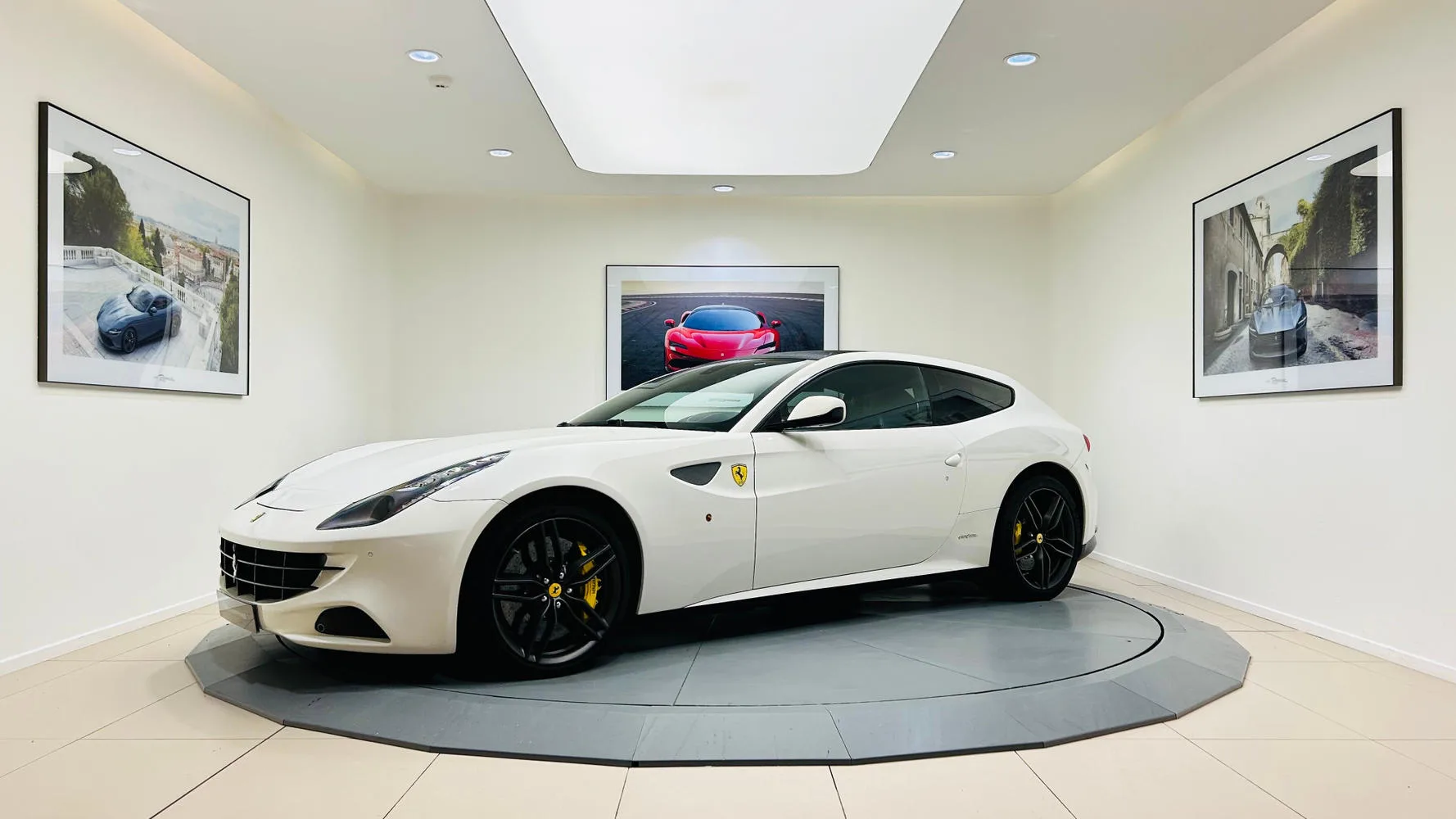 2012 Ferrari FF, 2/30
