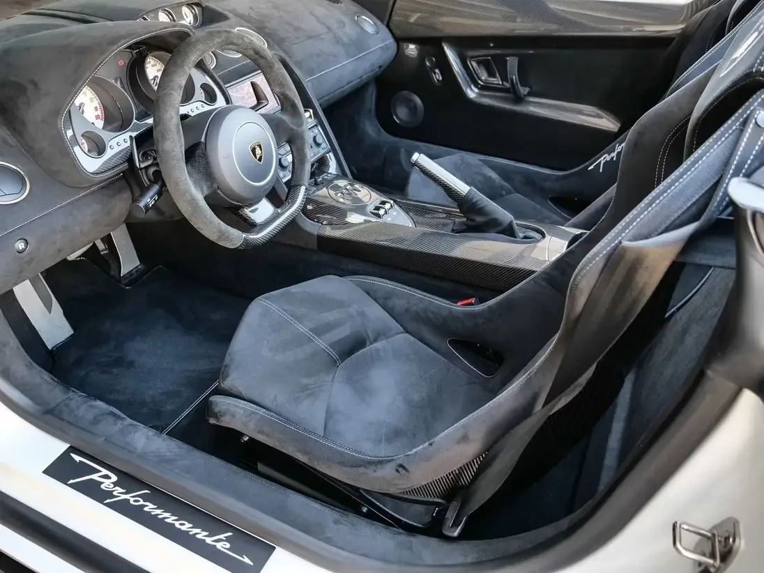2012 Lamborghini Gallardo LP 570-4 Spyder Performante, 8/16