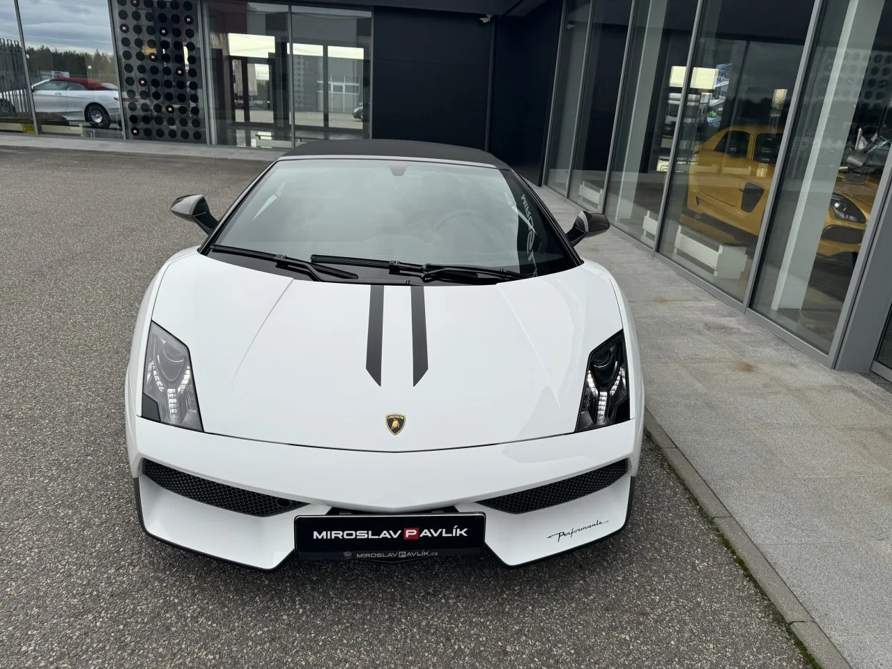 2012 Lamborghini Gallardo LP 570-4 Spyder Performante angeboten von einem Fachhändler in Písek, Tschechien, Foto 11 von 11
