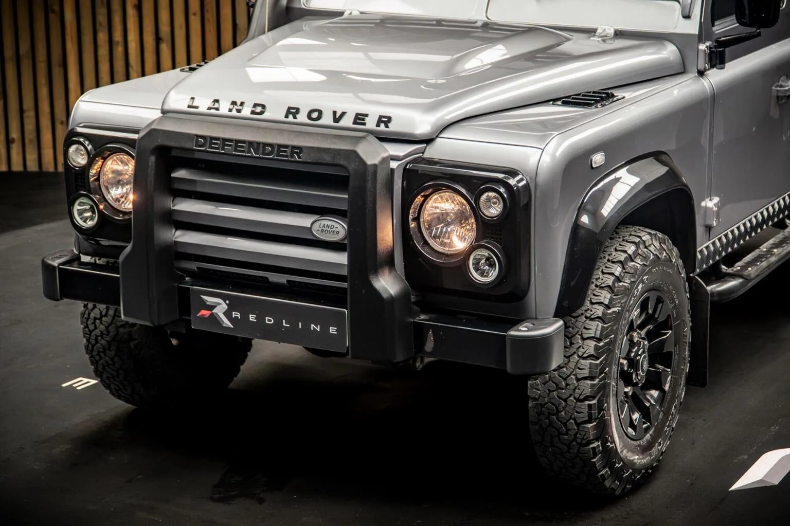 2012 Land Rover Defender 90 Classic XTech Hard Top, 13/20