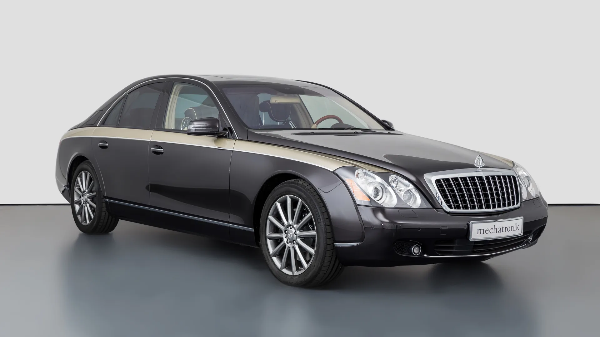 2012 Maybach 57 Zeppelin angeboten von einem Fachhändler in Pleidelsheim, Deutschland, Hauptfoto
