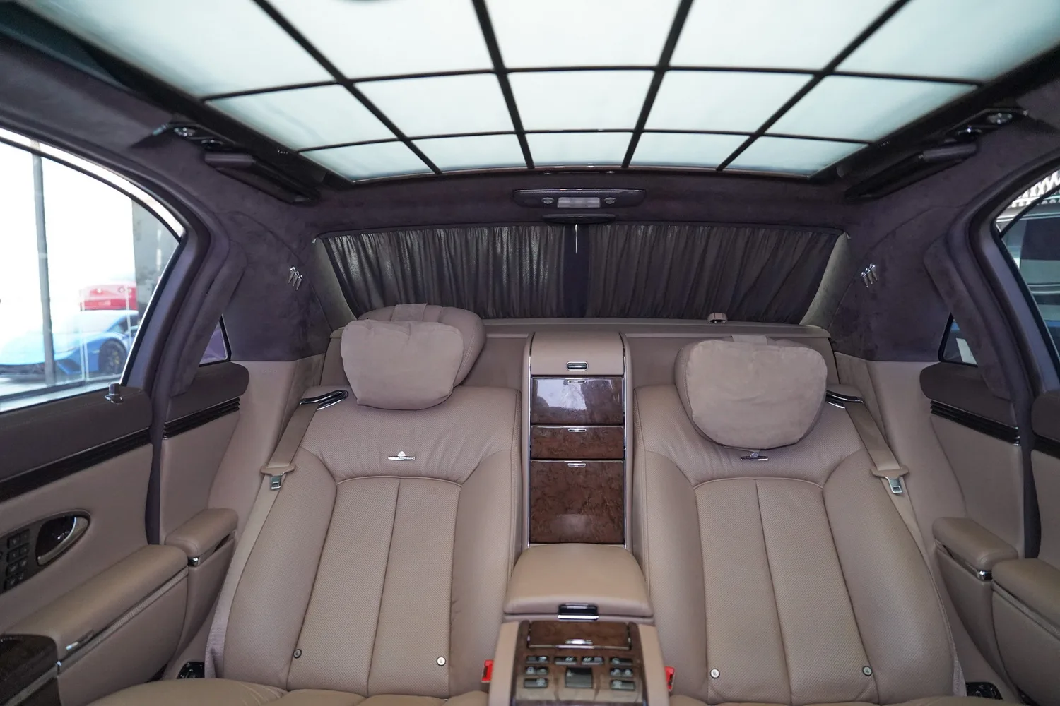 2012 Maybach 62, 10/19