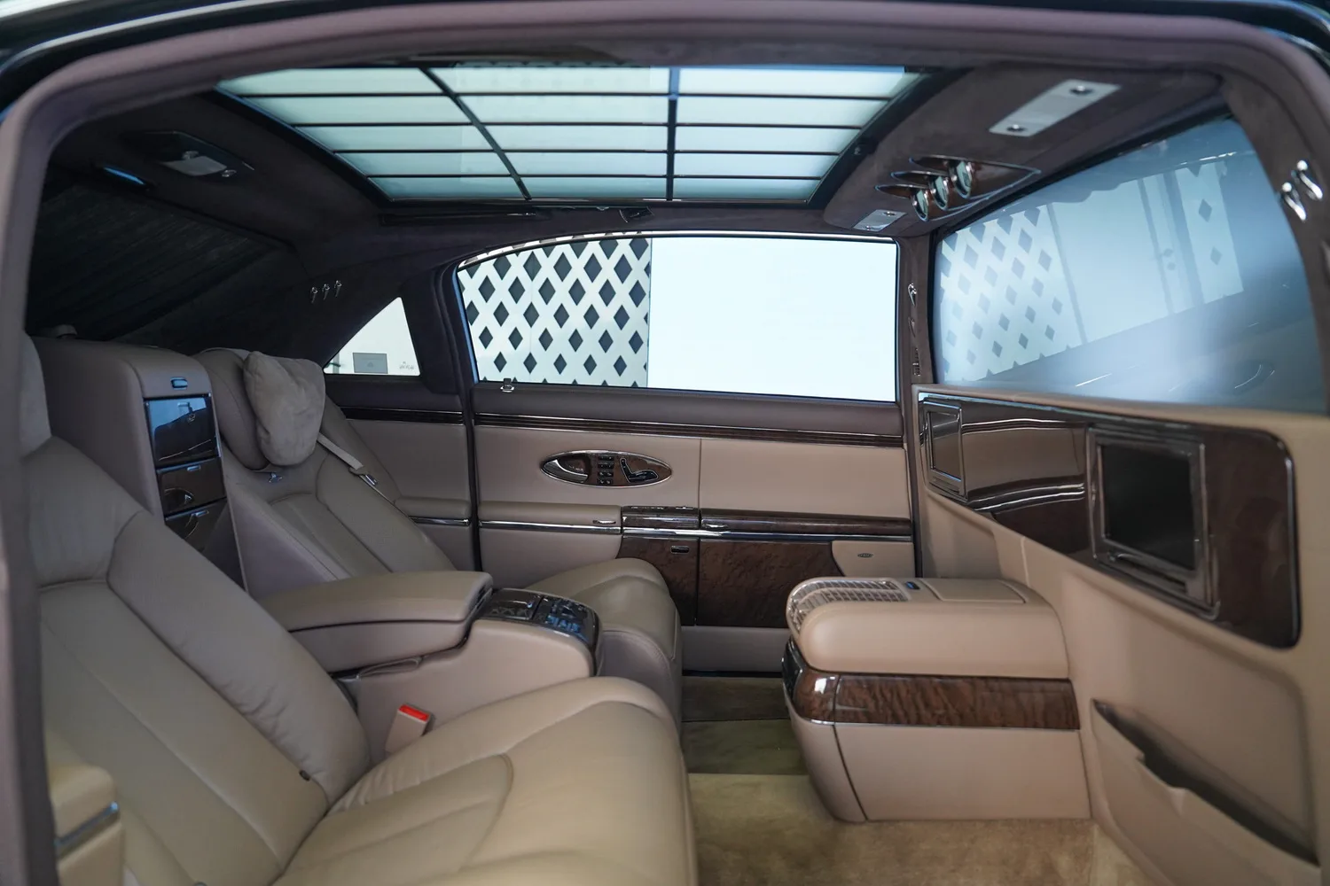 2012 Maybach 62, 14/19