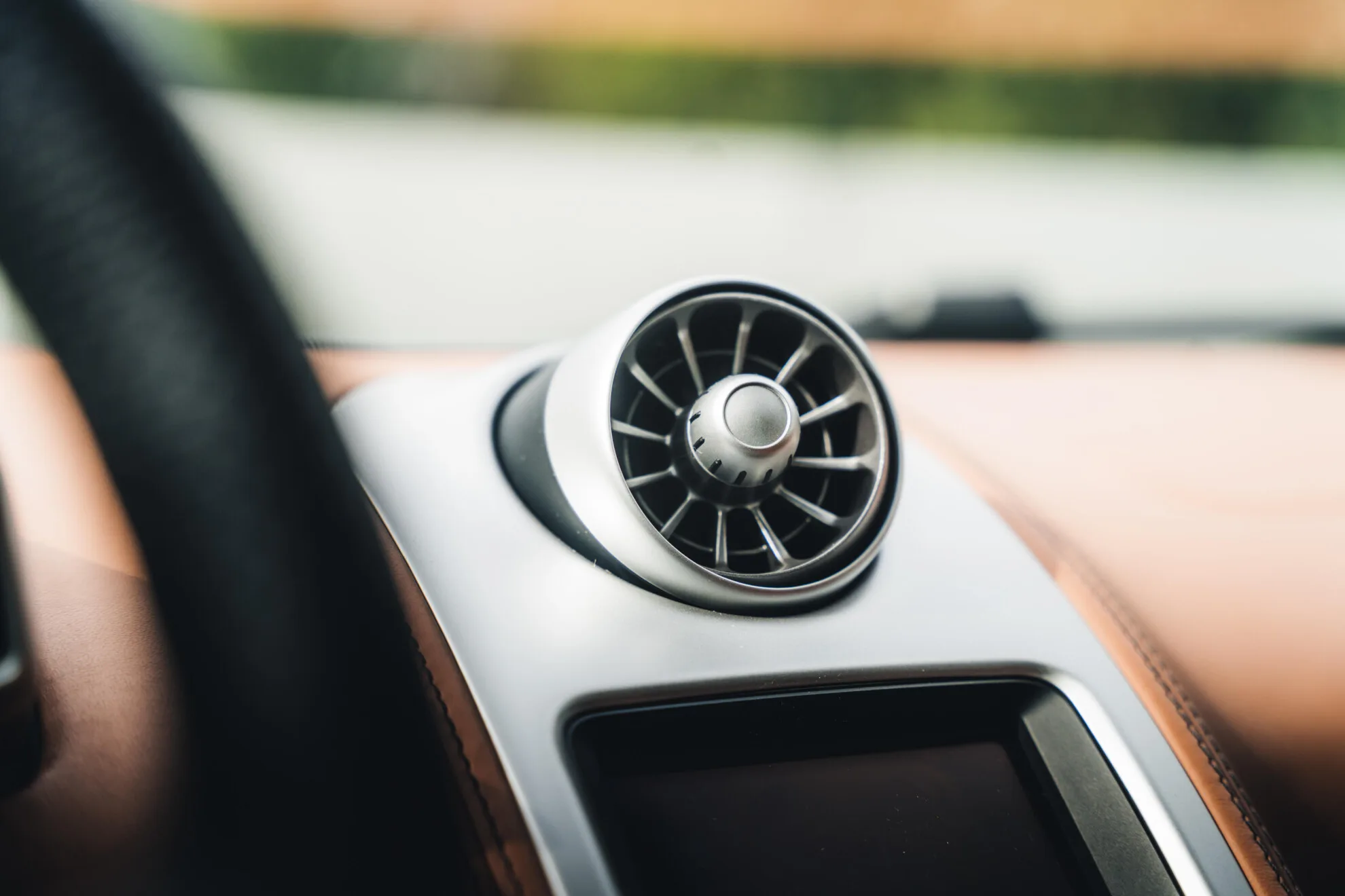 2012 McLaren MP4-12C, 22/30
